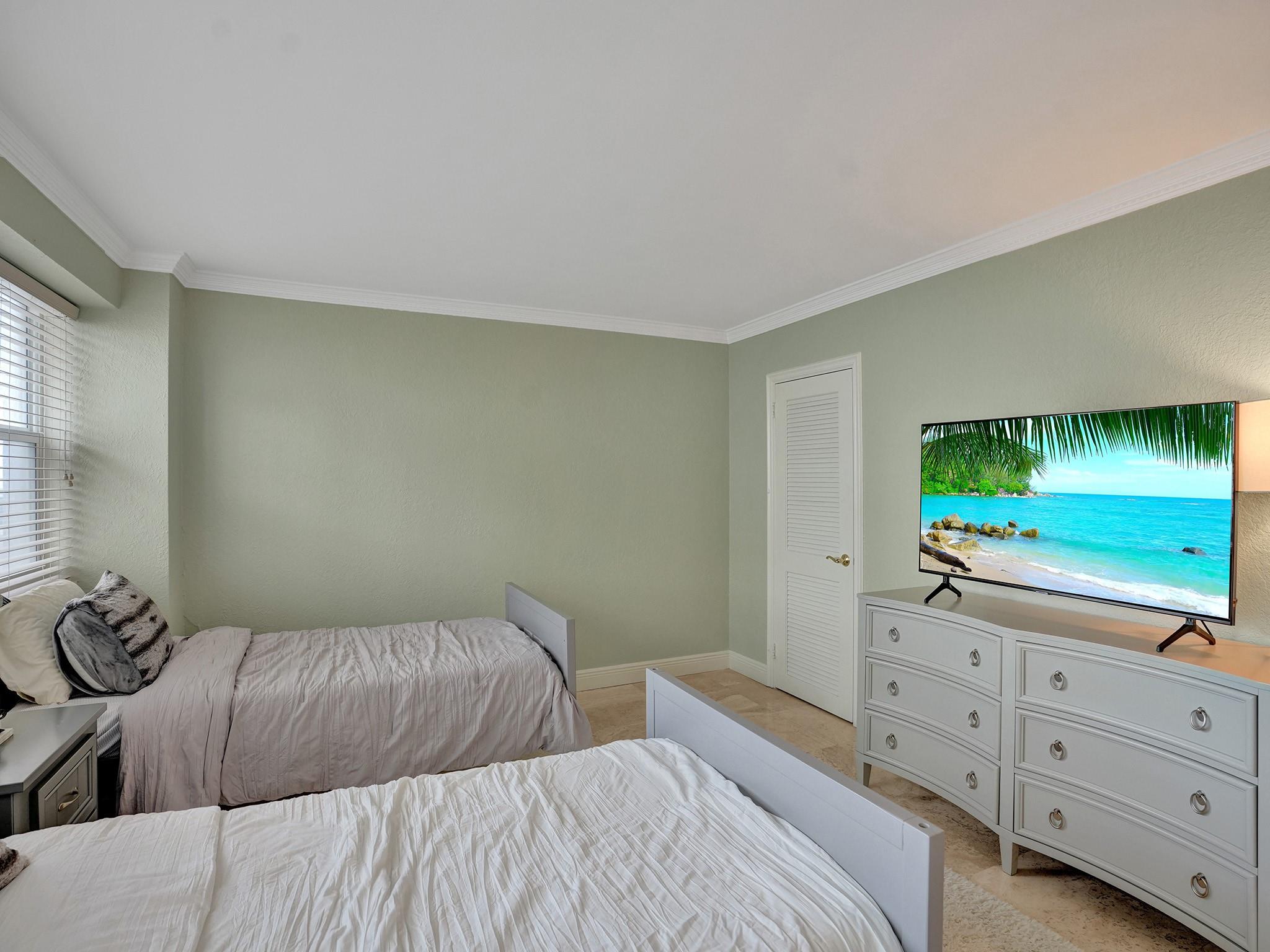 3430 Galt Ocean Dr 106