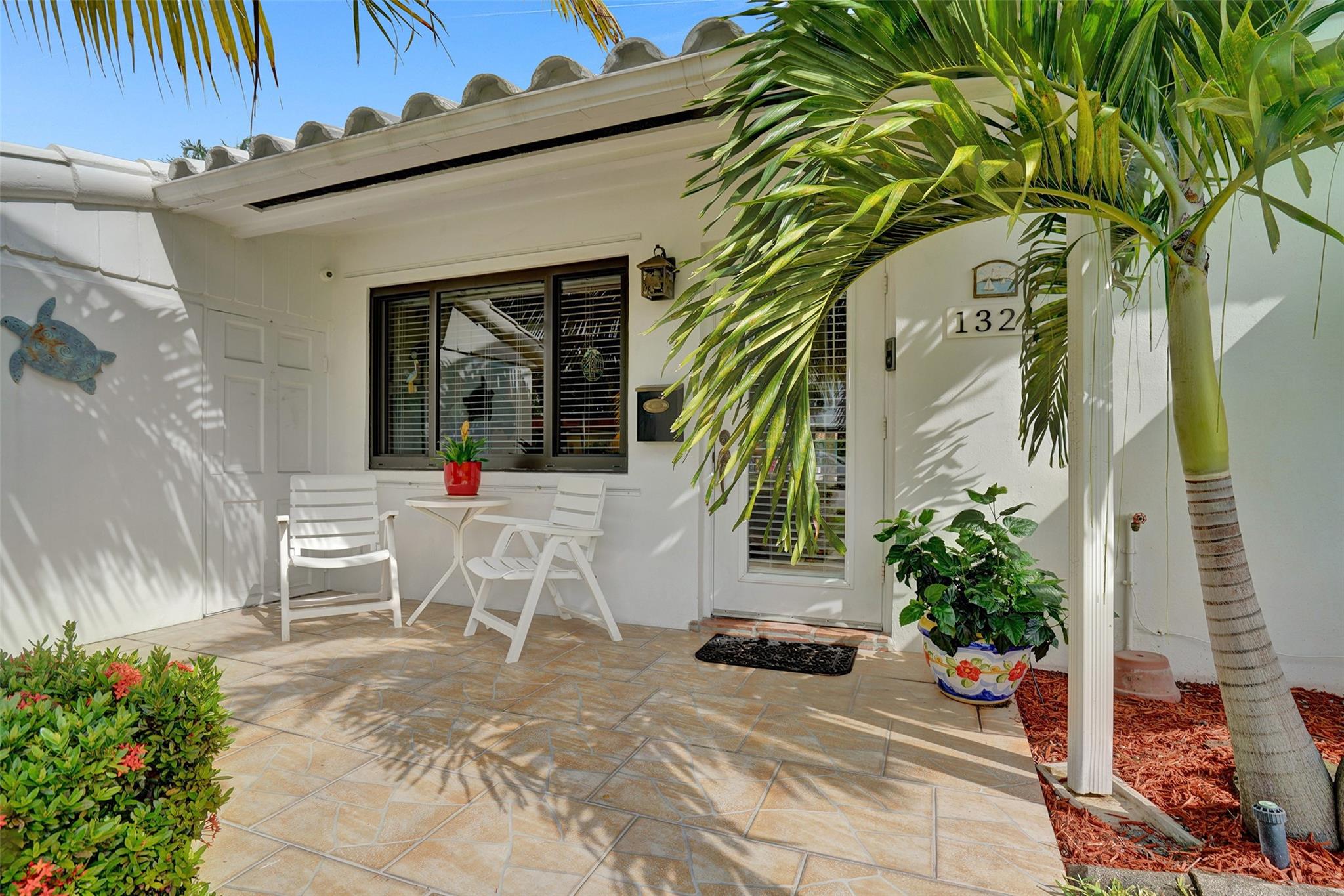 1321 Mango Isle