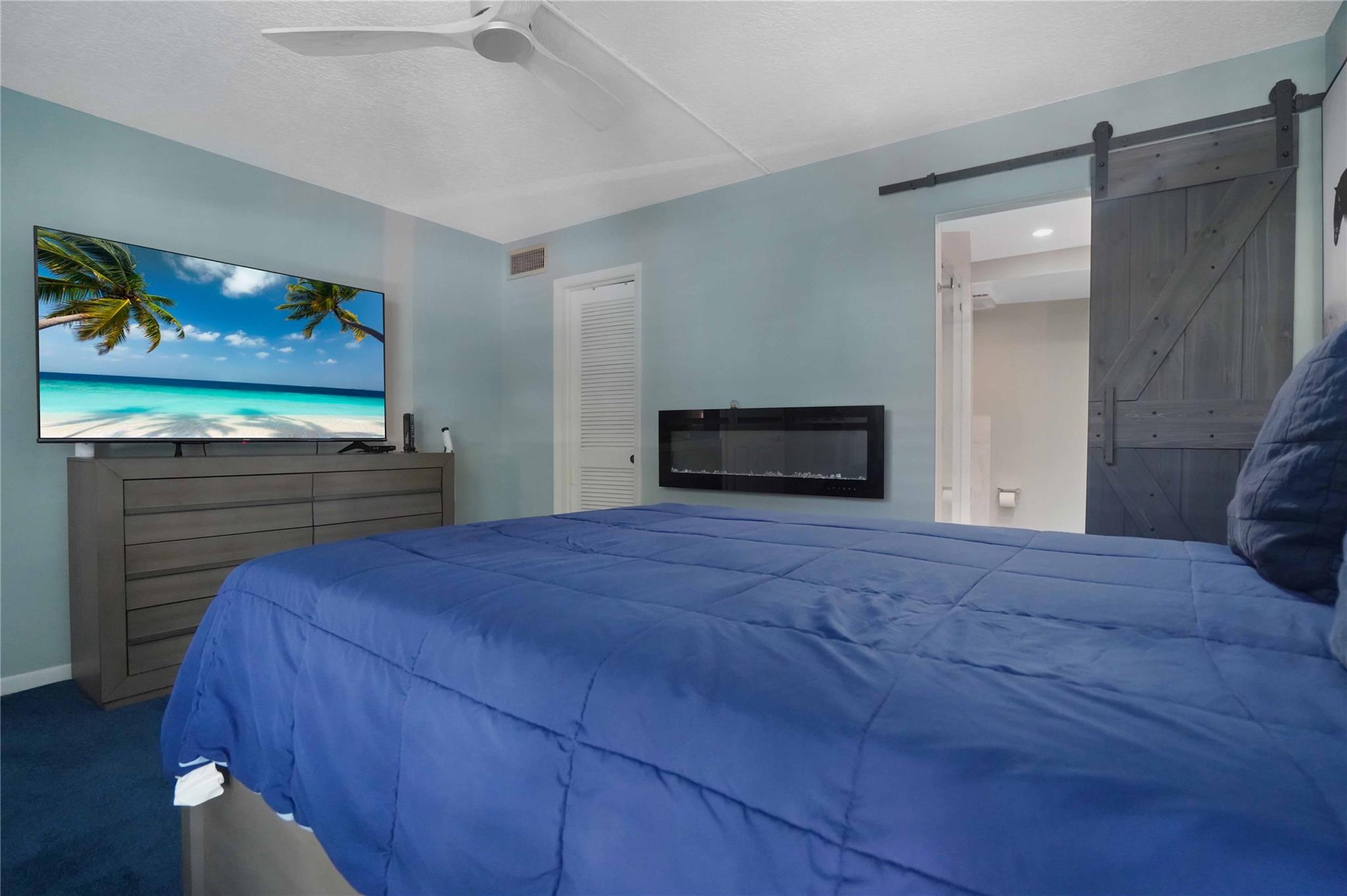 2450 NE 15th Ave 201