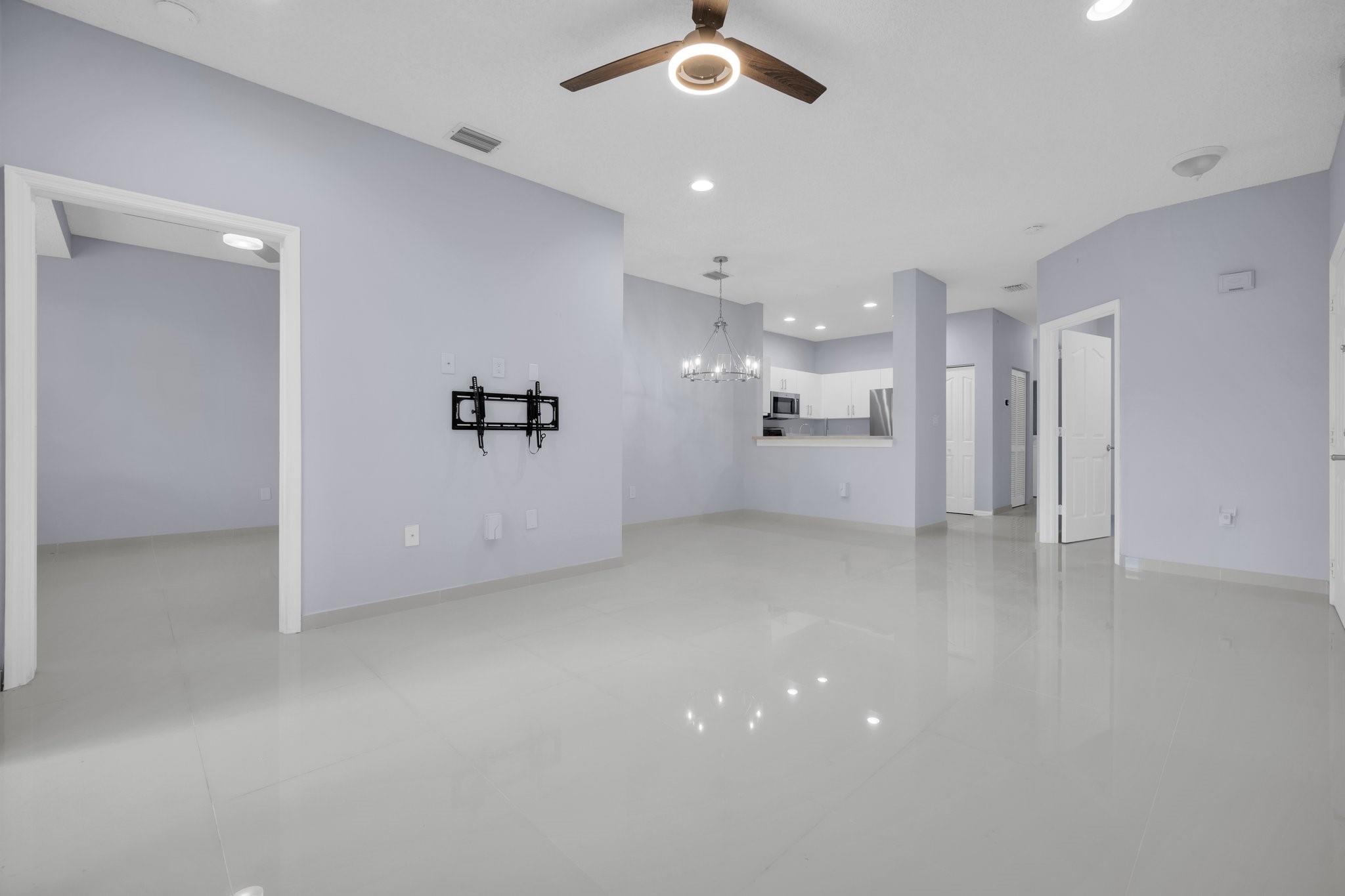 2897 Crestwood Ter 3101