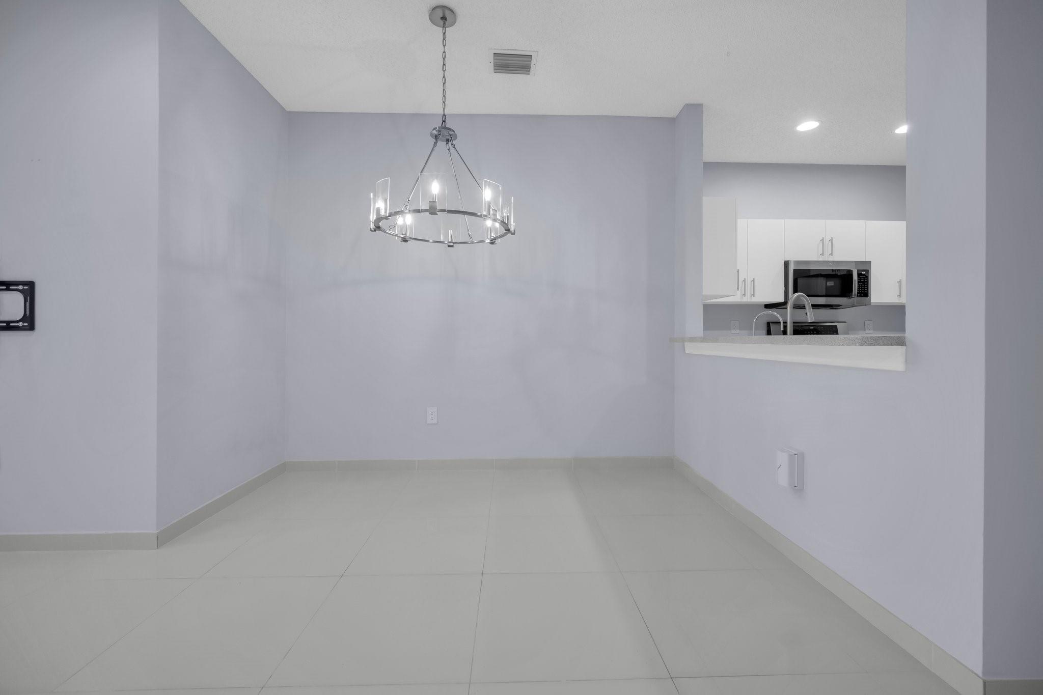 2897 Crestwood Ter 3101