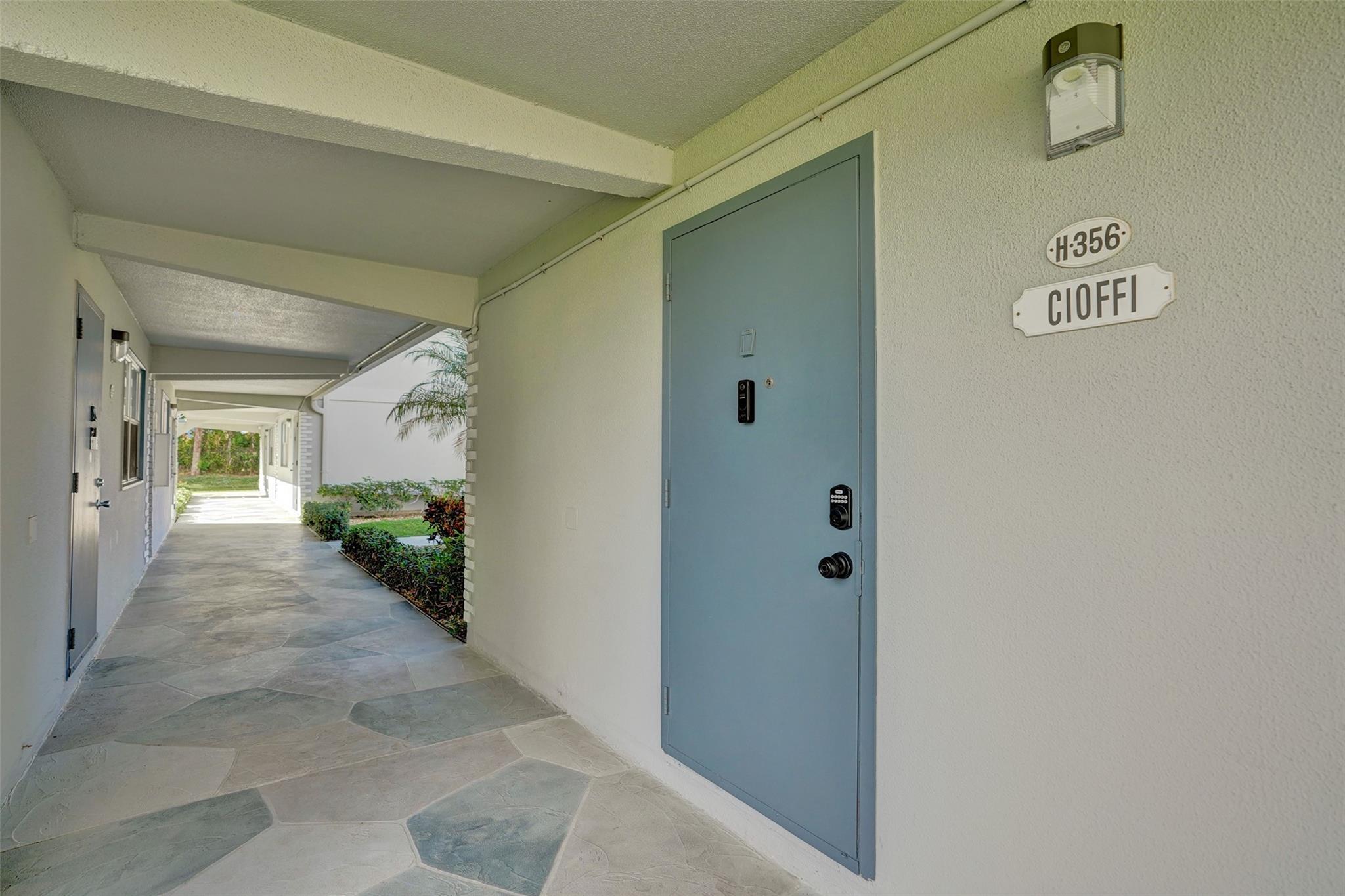 Photo 3 of home located at 356 Brittany H 356, Delray Beach FL