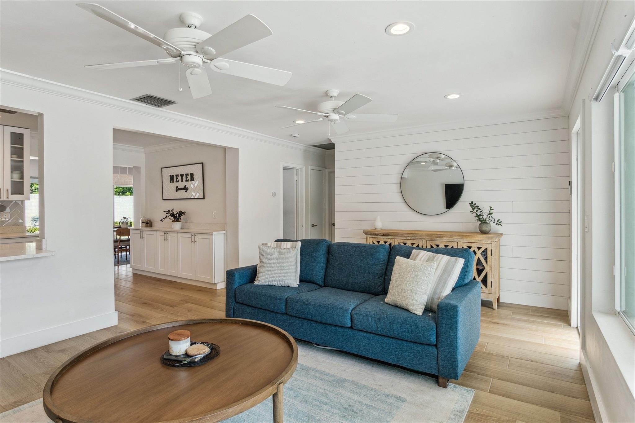 Photo 5 of home located at 633 OCEAN INLET DR, Boynton Beach FL