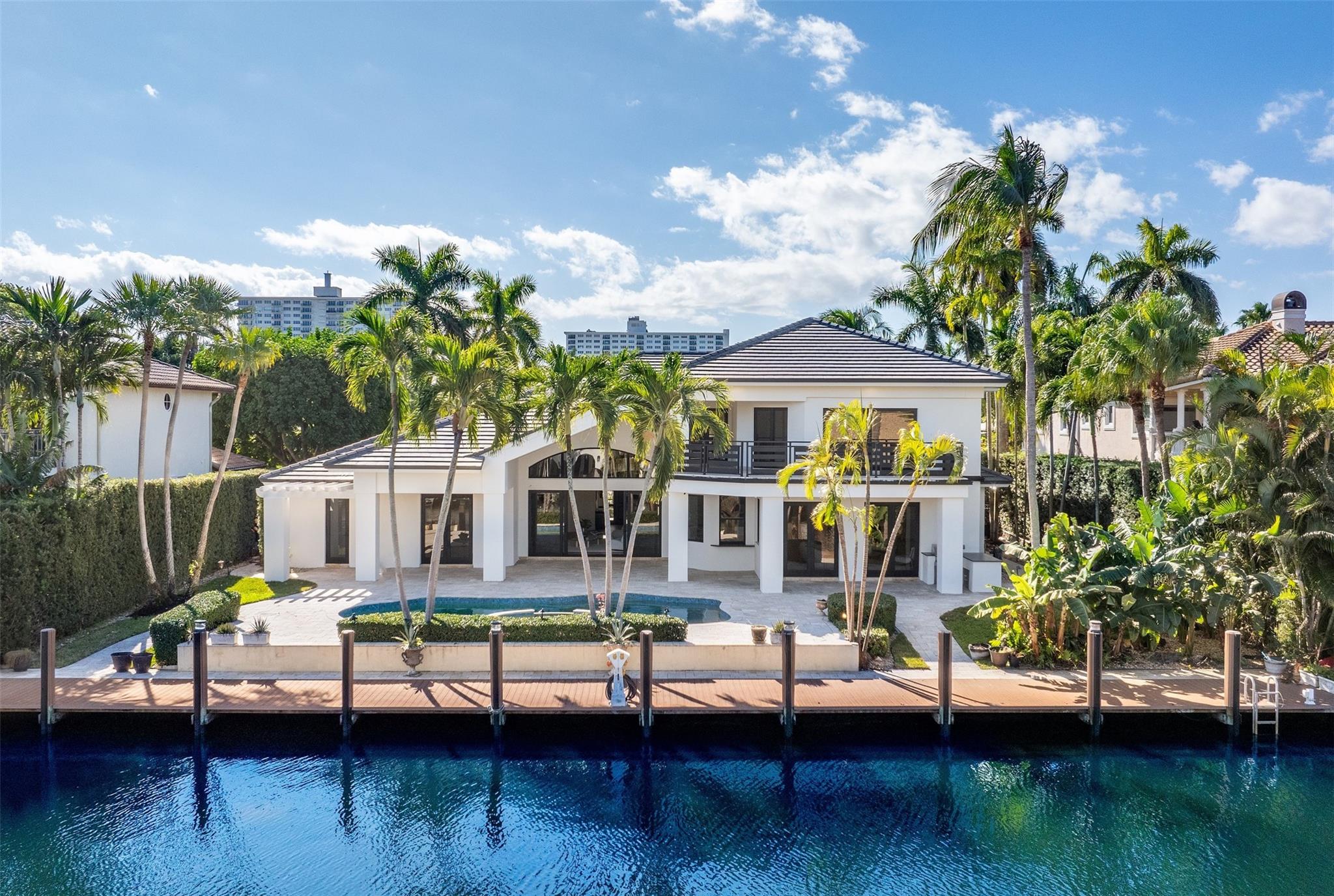 27 Pelican Dr