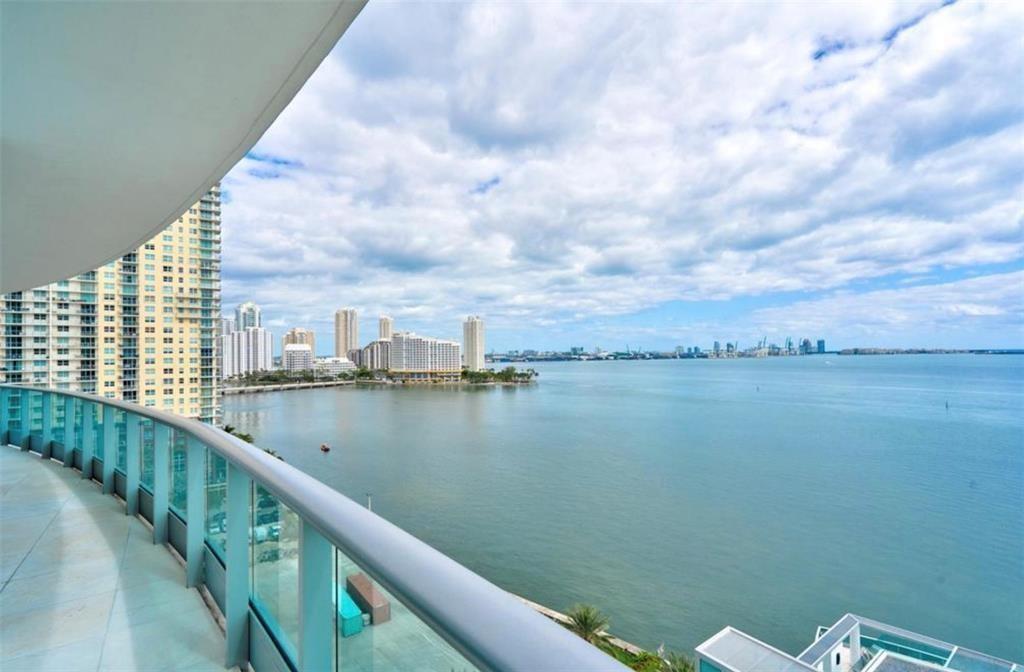 Condo for Sale in Miami, FL
