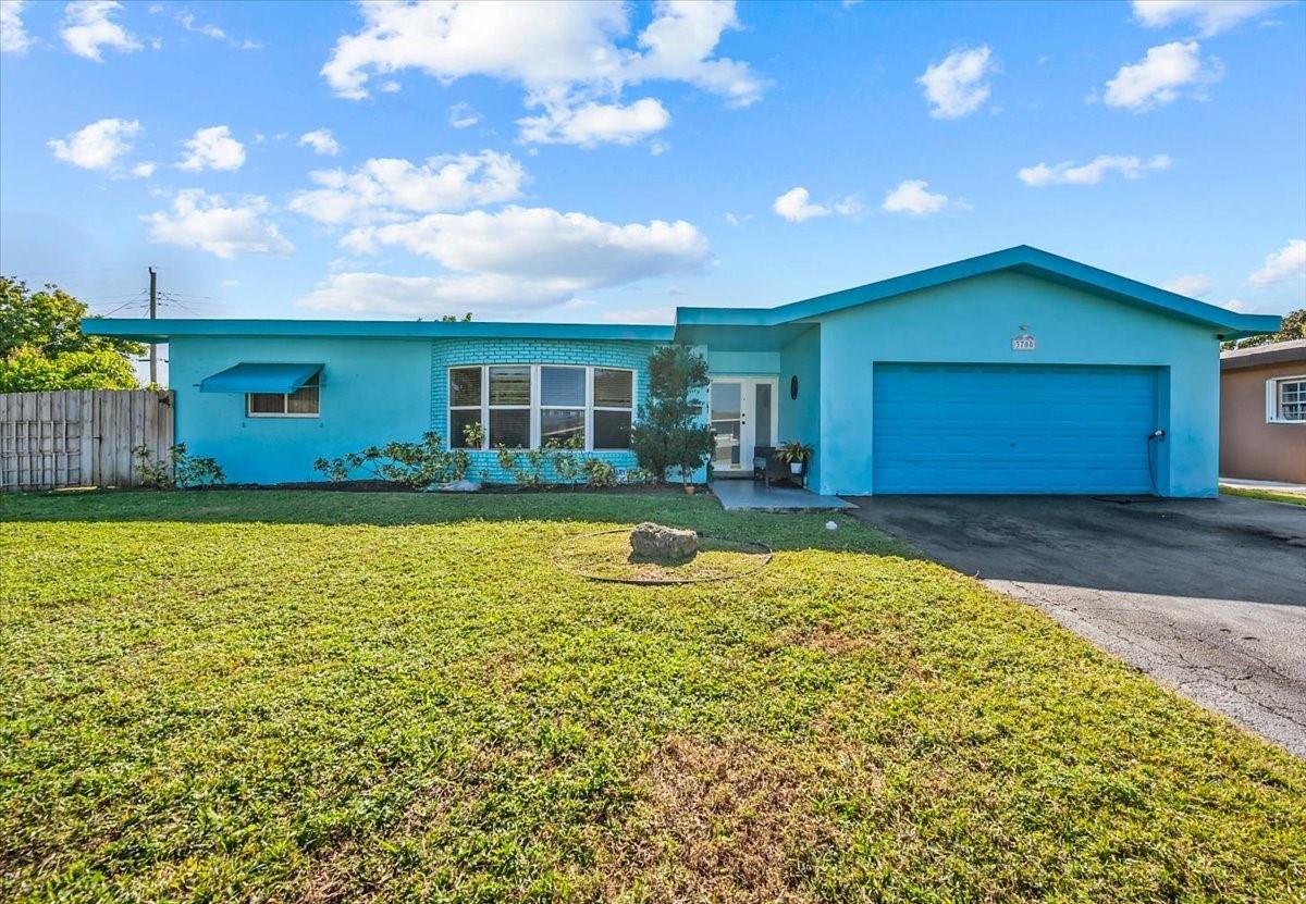 3700 25th St, Lauderdale Lakes, Florida 33311