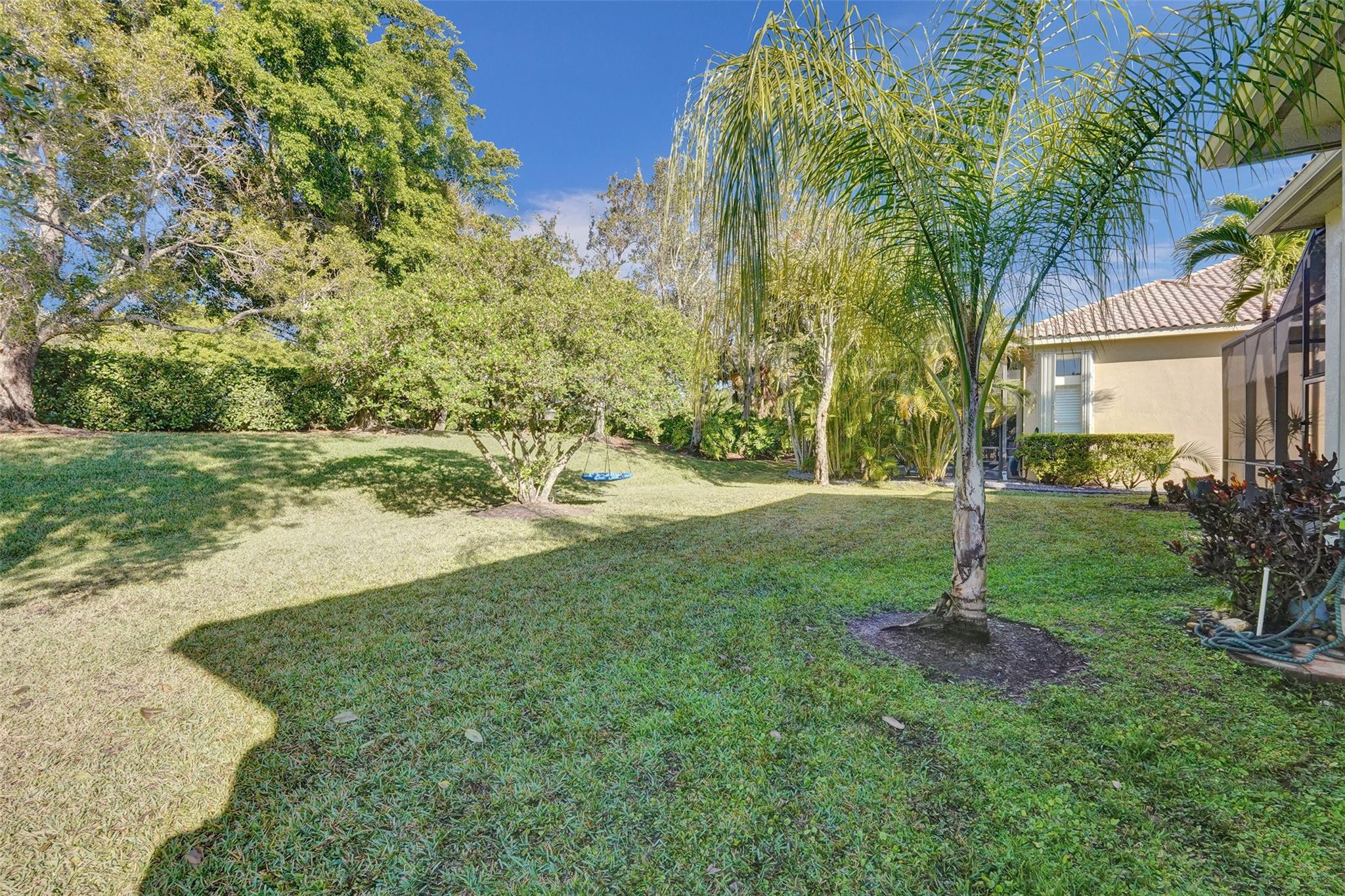 7421 NW 115th Ter