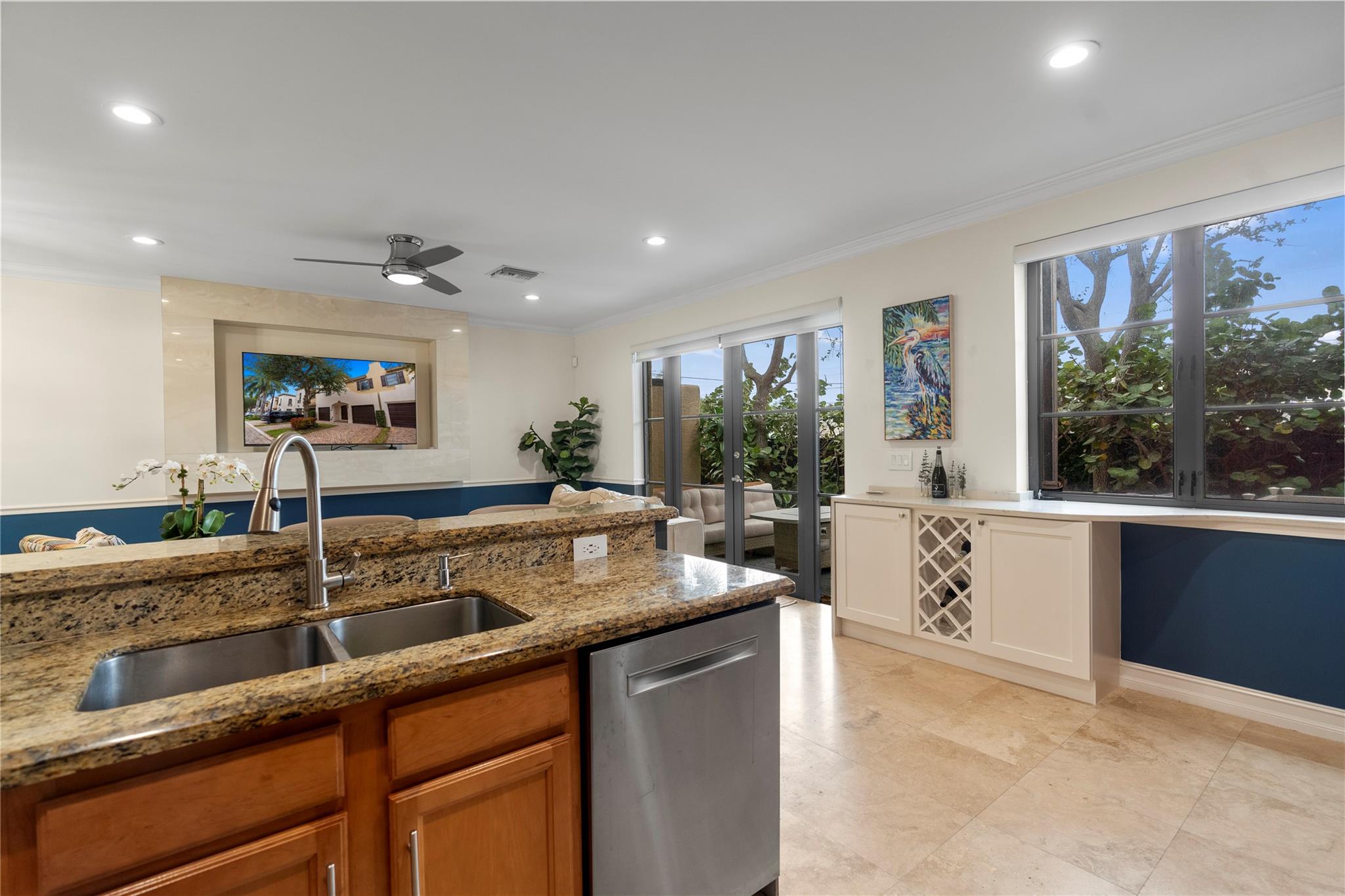 515 Via Villagio