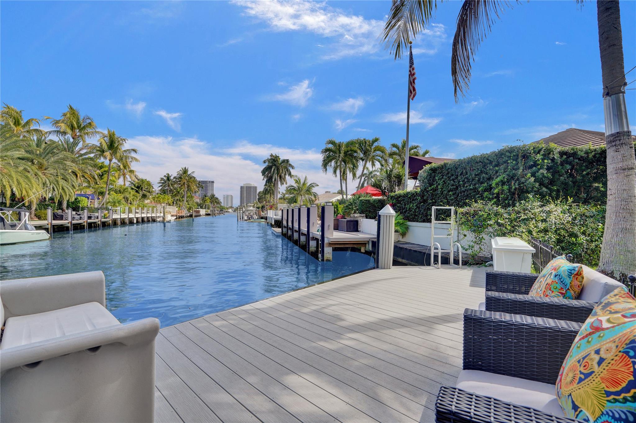 4030 Bayview Drive, Fort Lauderdale, Florida 33308
