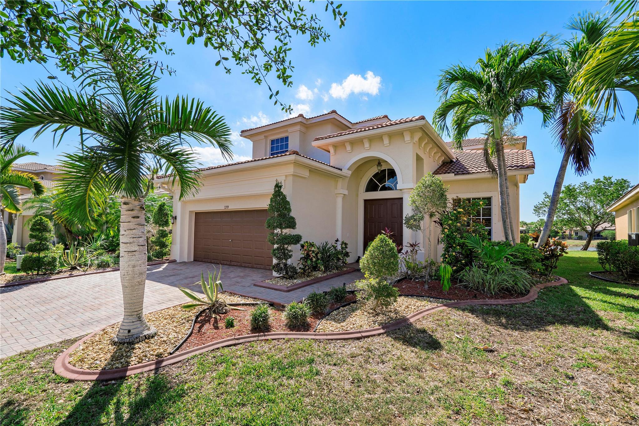 12319 NW 77th Mnr