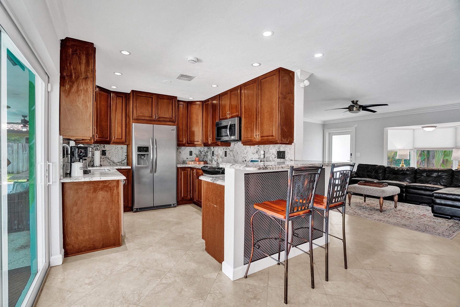251 SW 18th Street