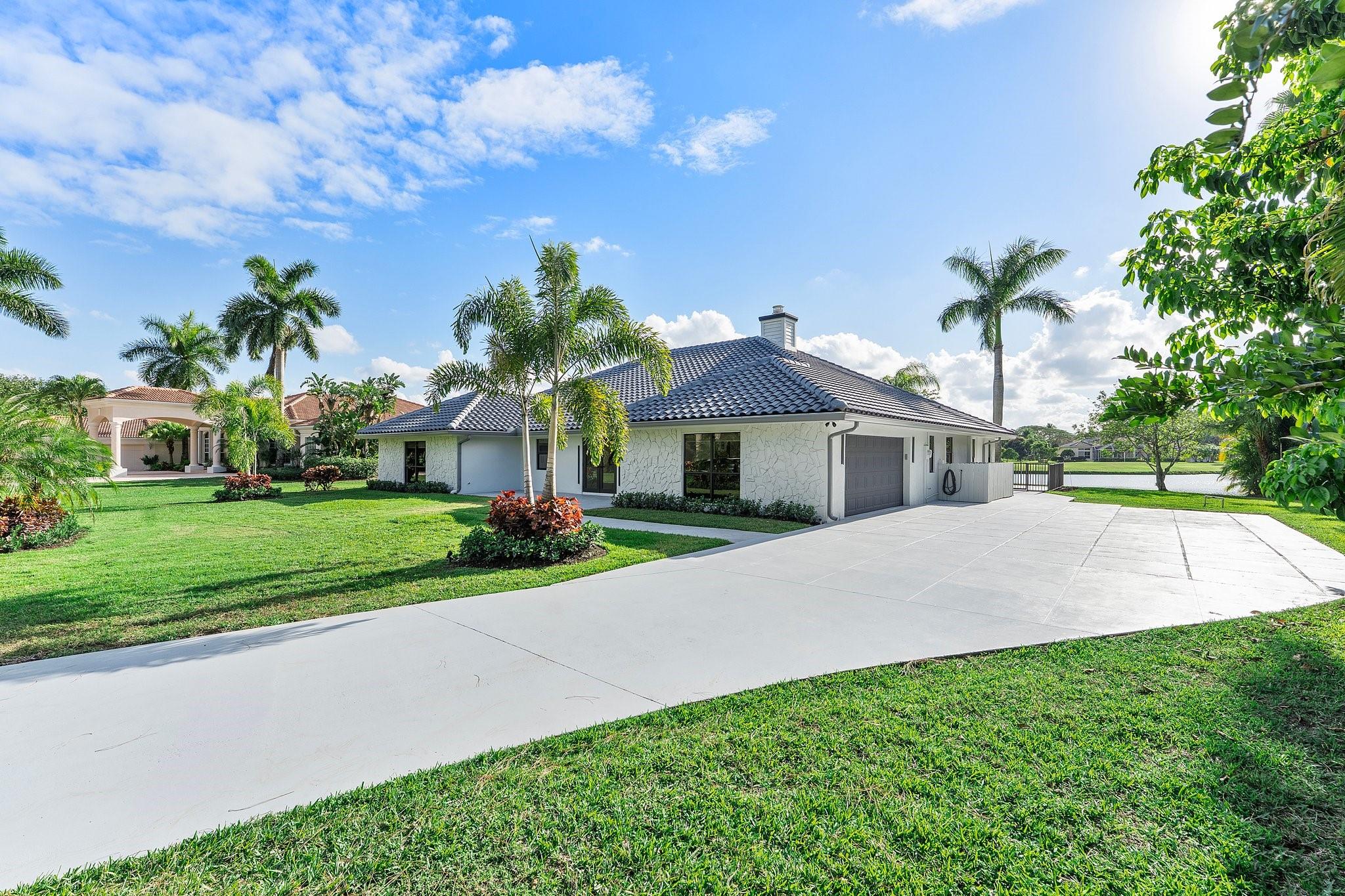8611 Gullane Ct