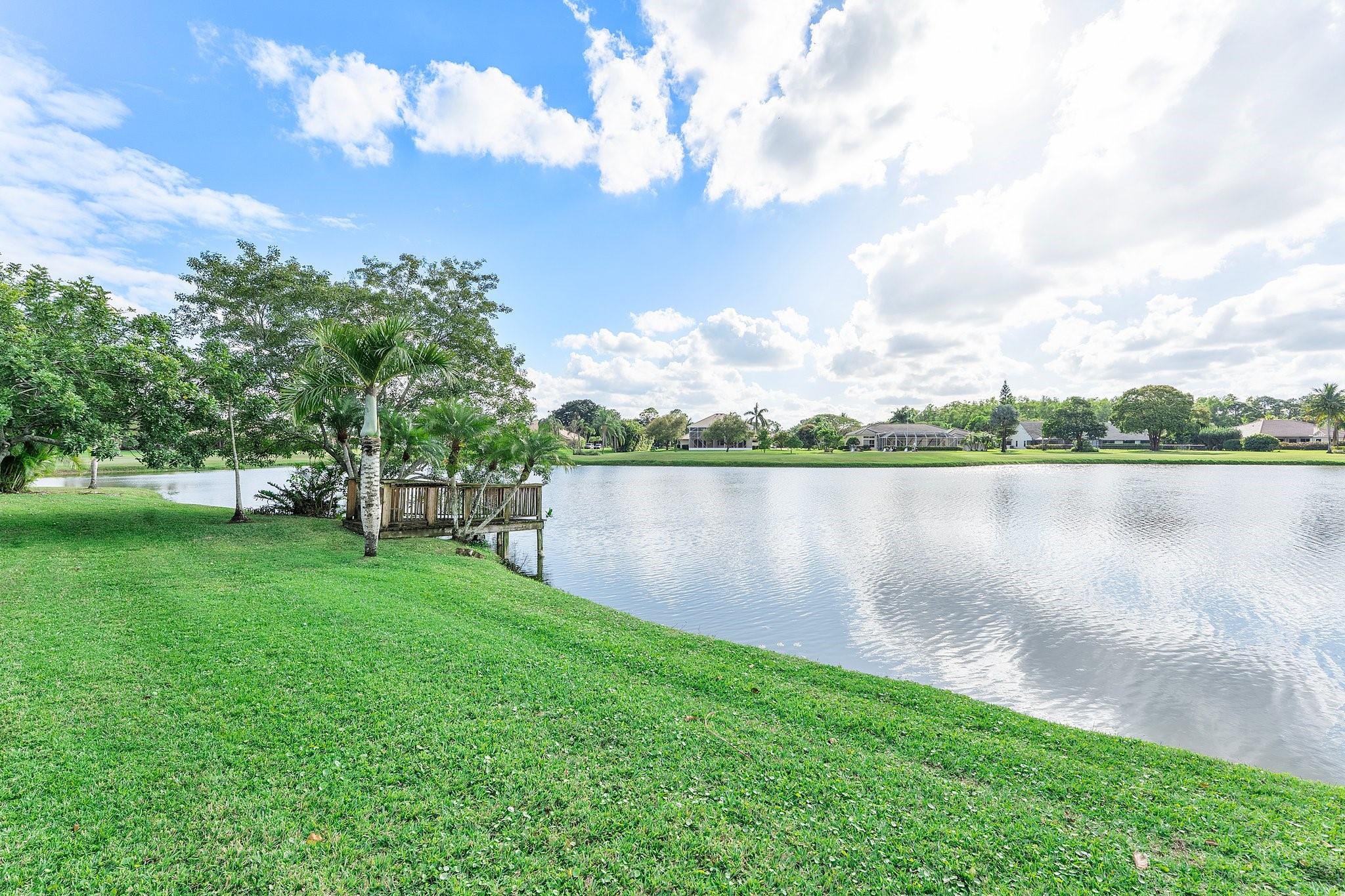 8611 Gullane Ct