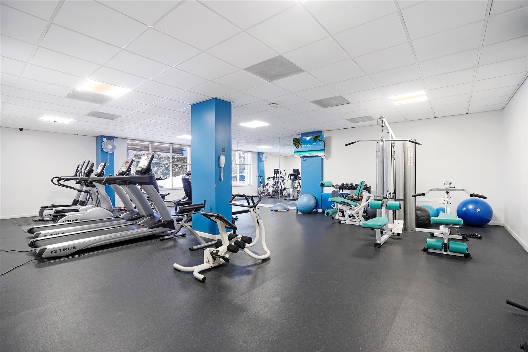 3900 Galt Ocean Dr 606
