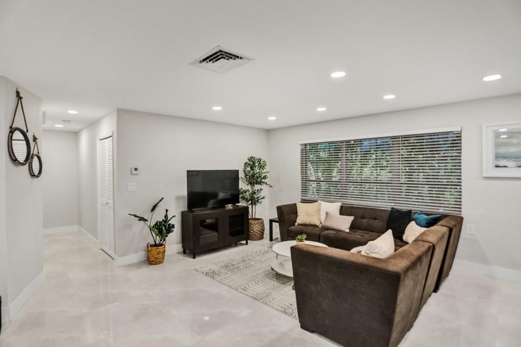 3220 SE 11th Street