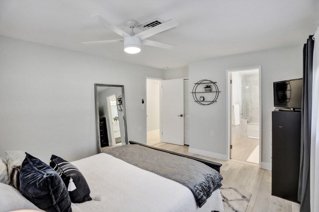 3220 SE 11th Street