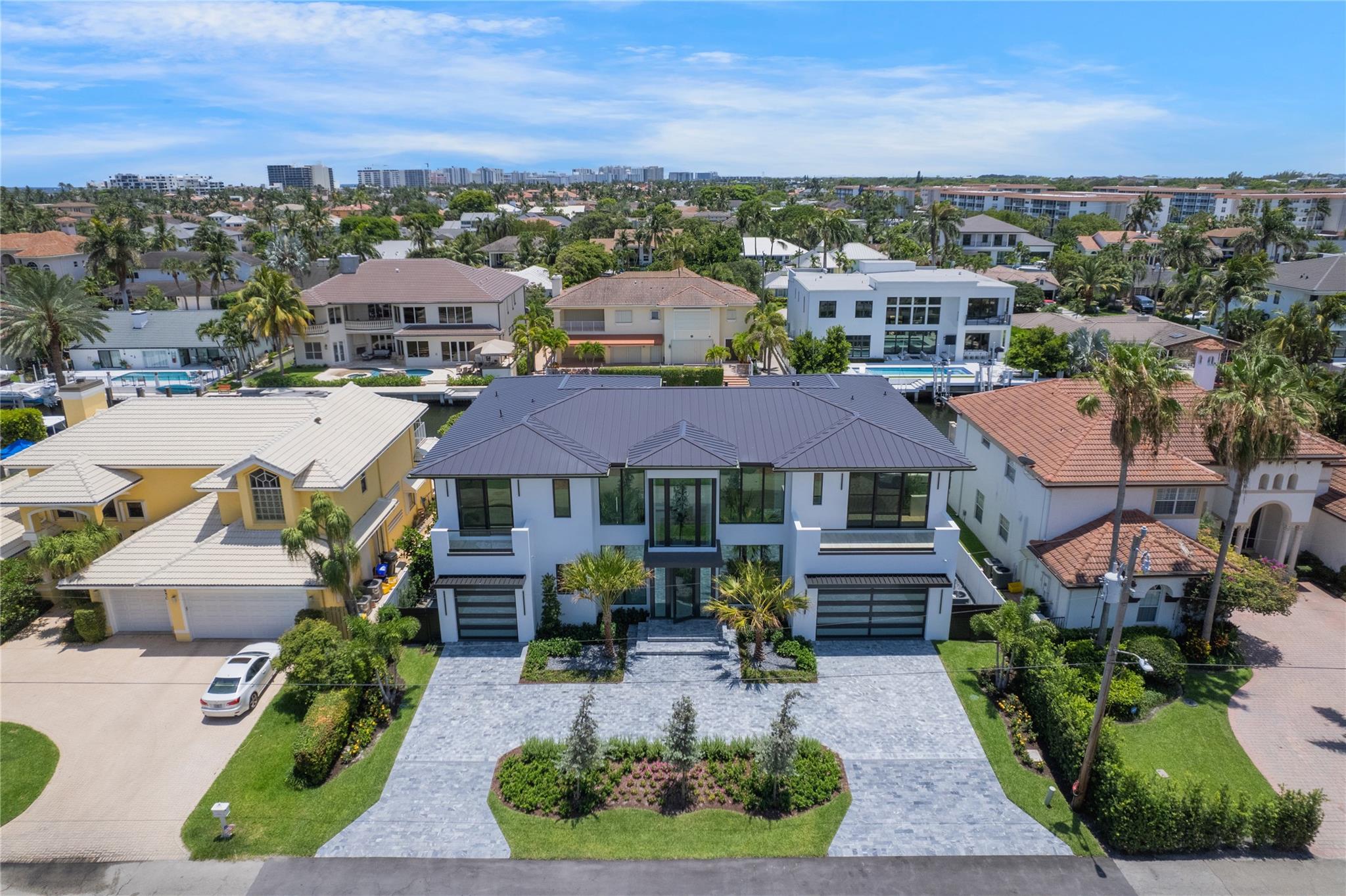 948 Banyan Drive