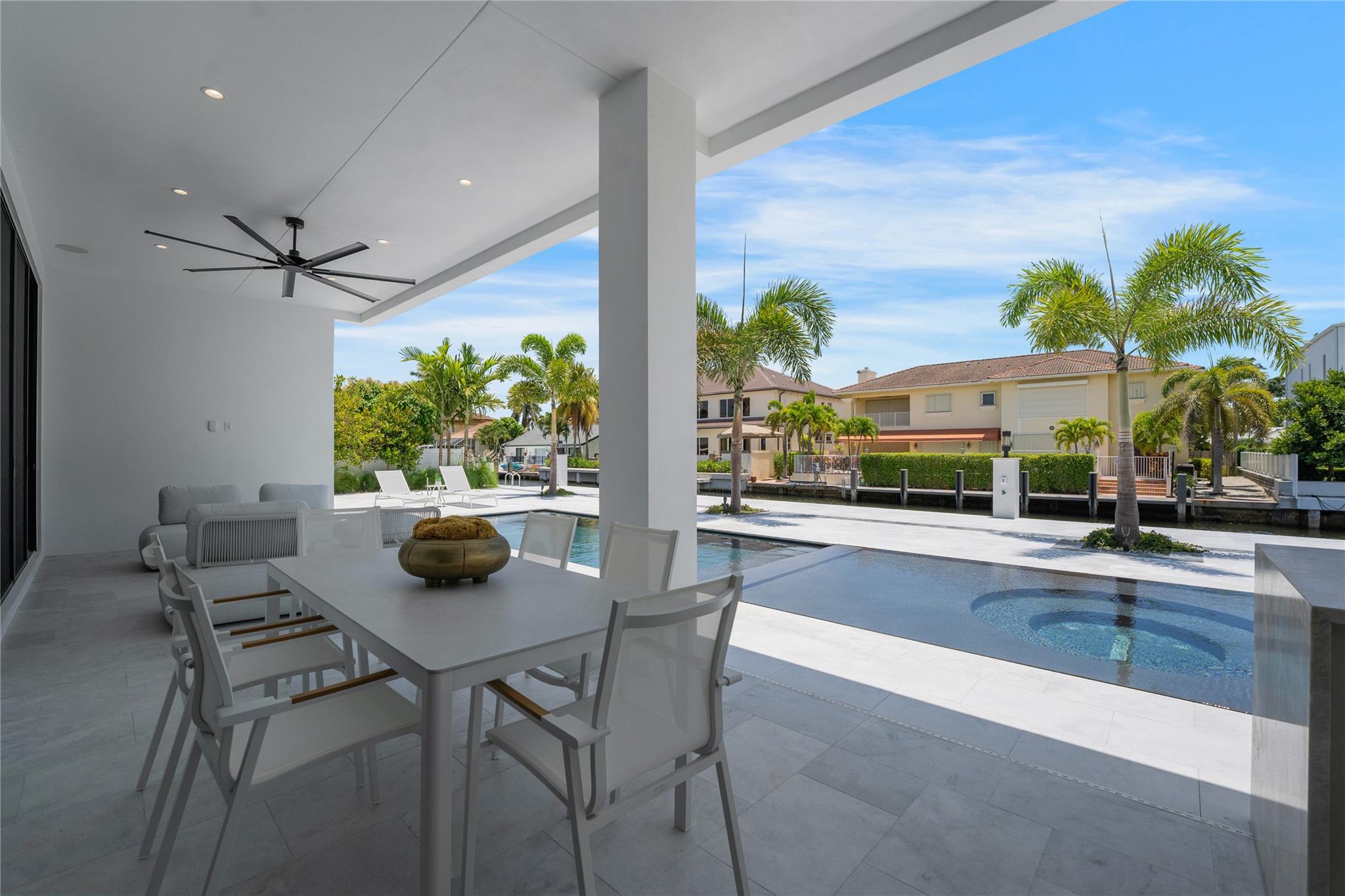 948 Banyan Drive