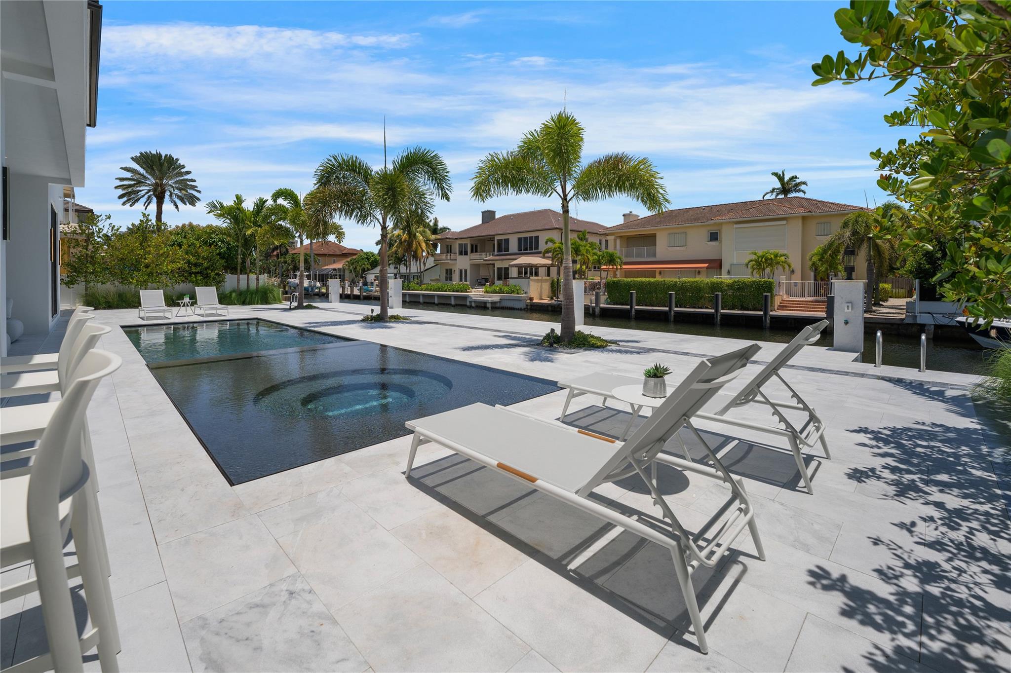 948 Banyan Drive