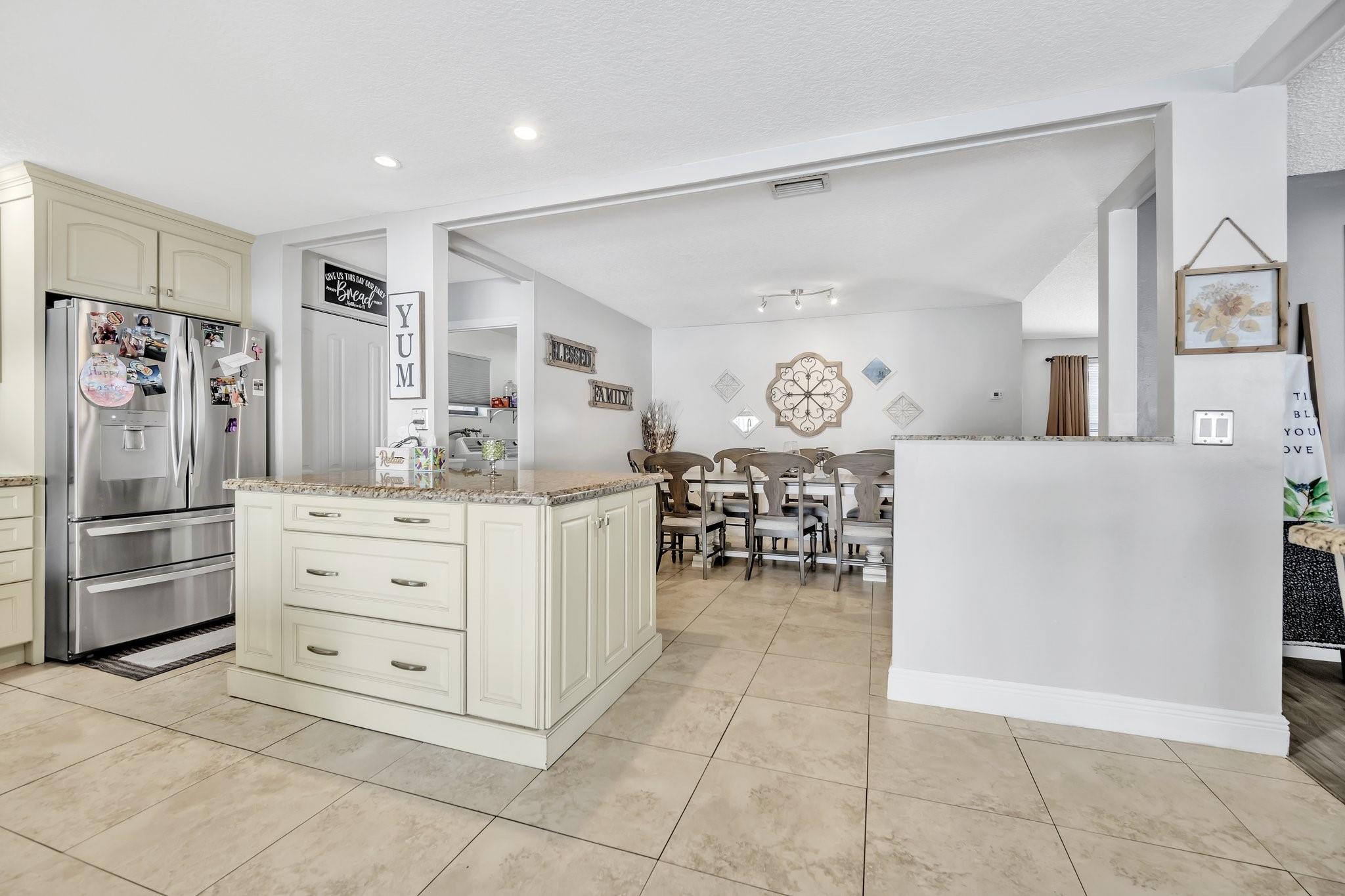2877 NW 122nd Ave