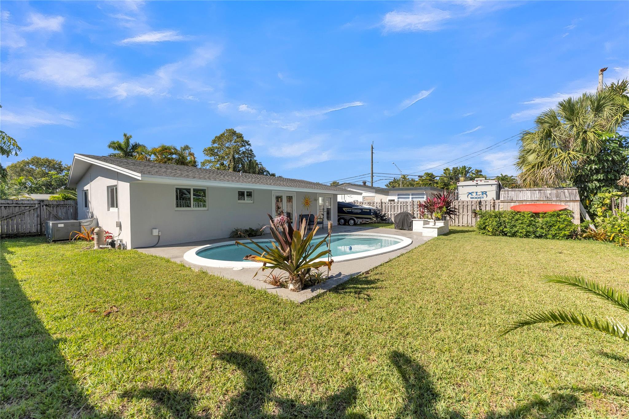 2021 32nd Ct, Oakland Park, Florida 33309
