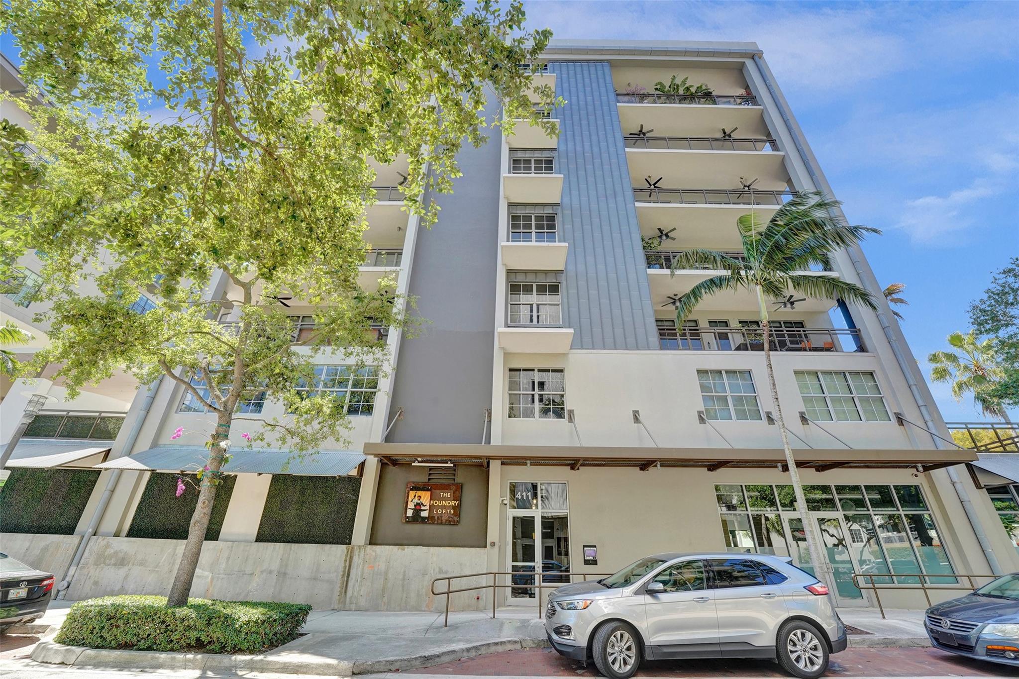 411 NW 1st Ave 304