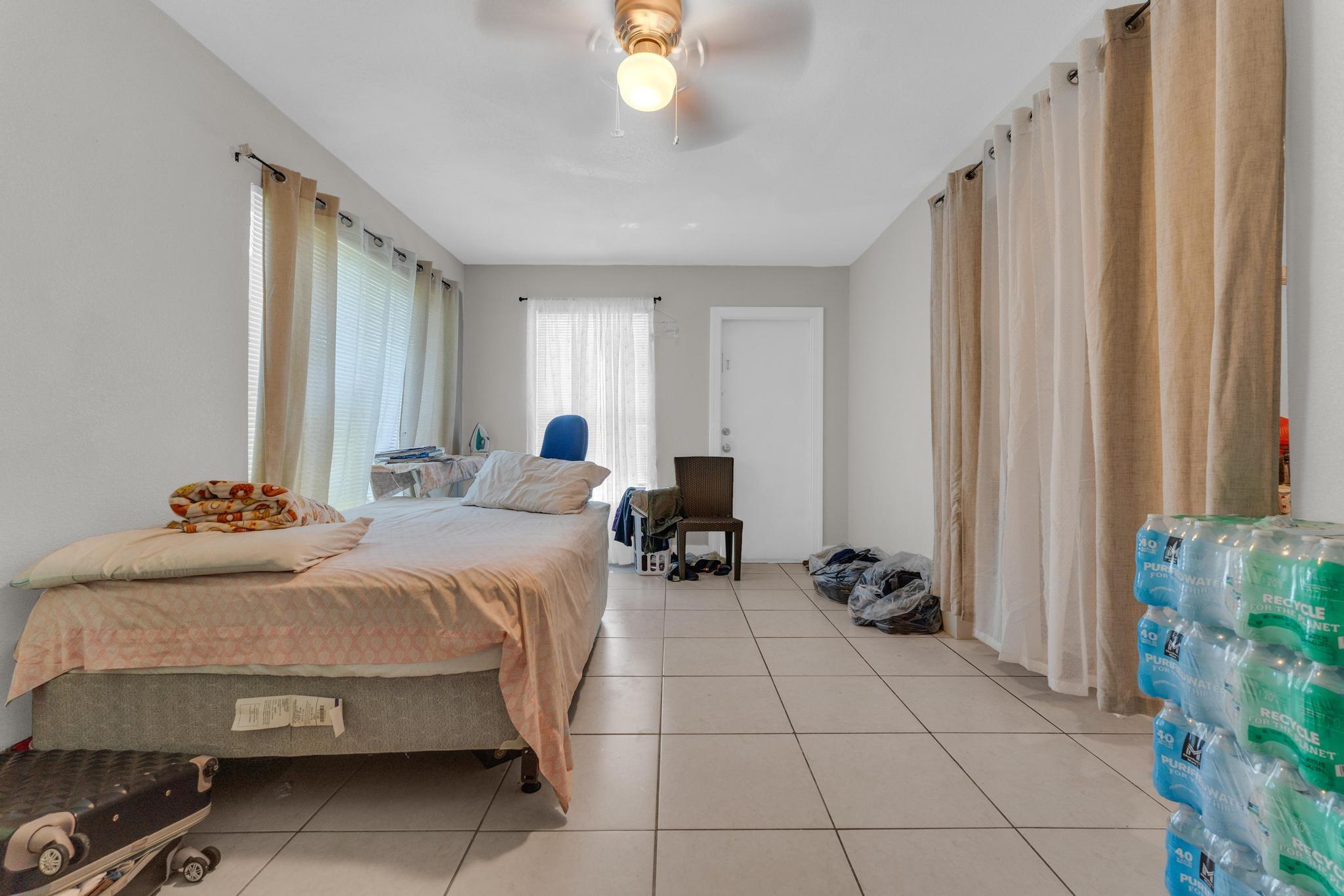 1270 NW 66th Terrace