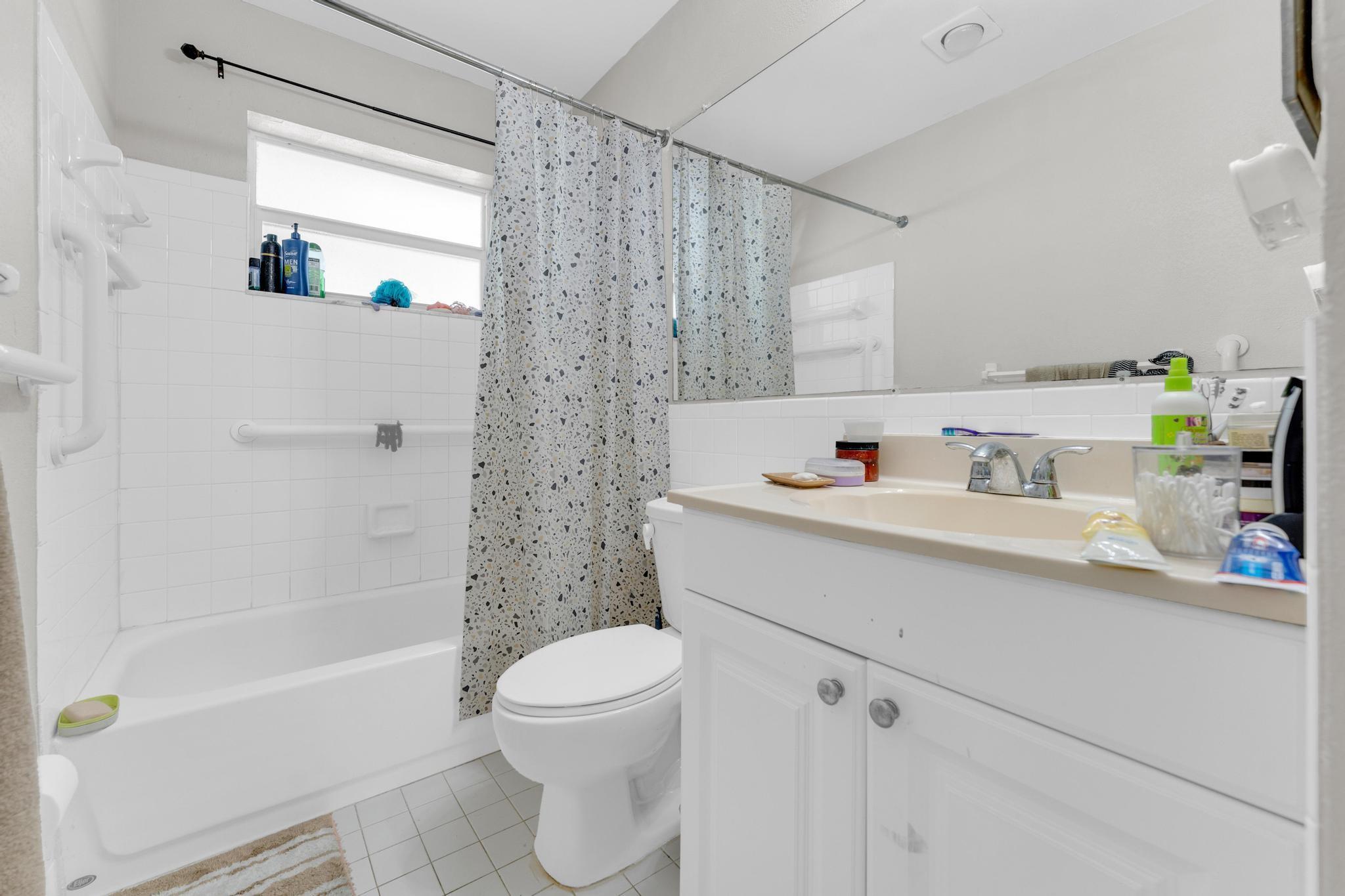1270 NW 66th Terrace