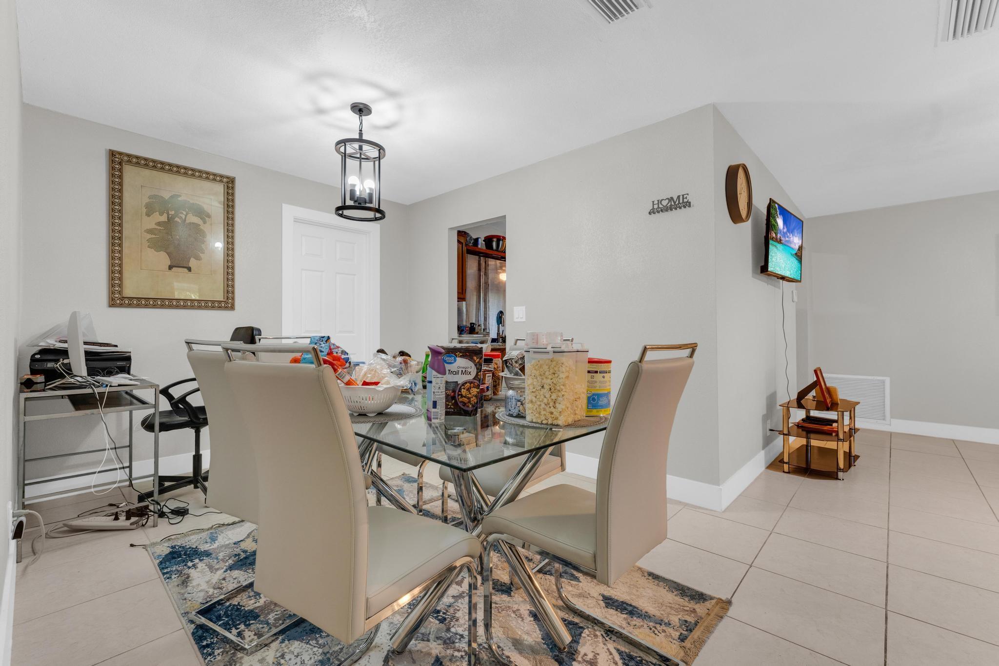 1270 NW 66th Terrace