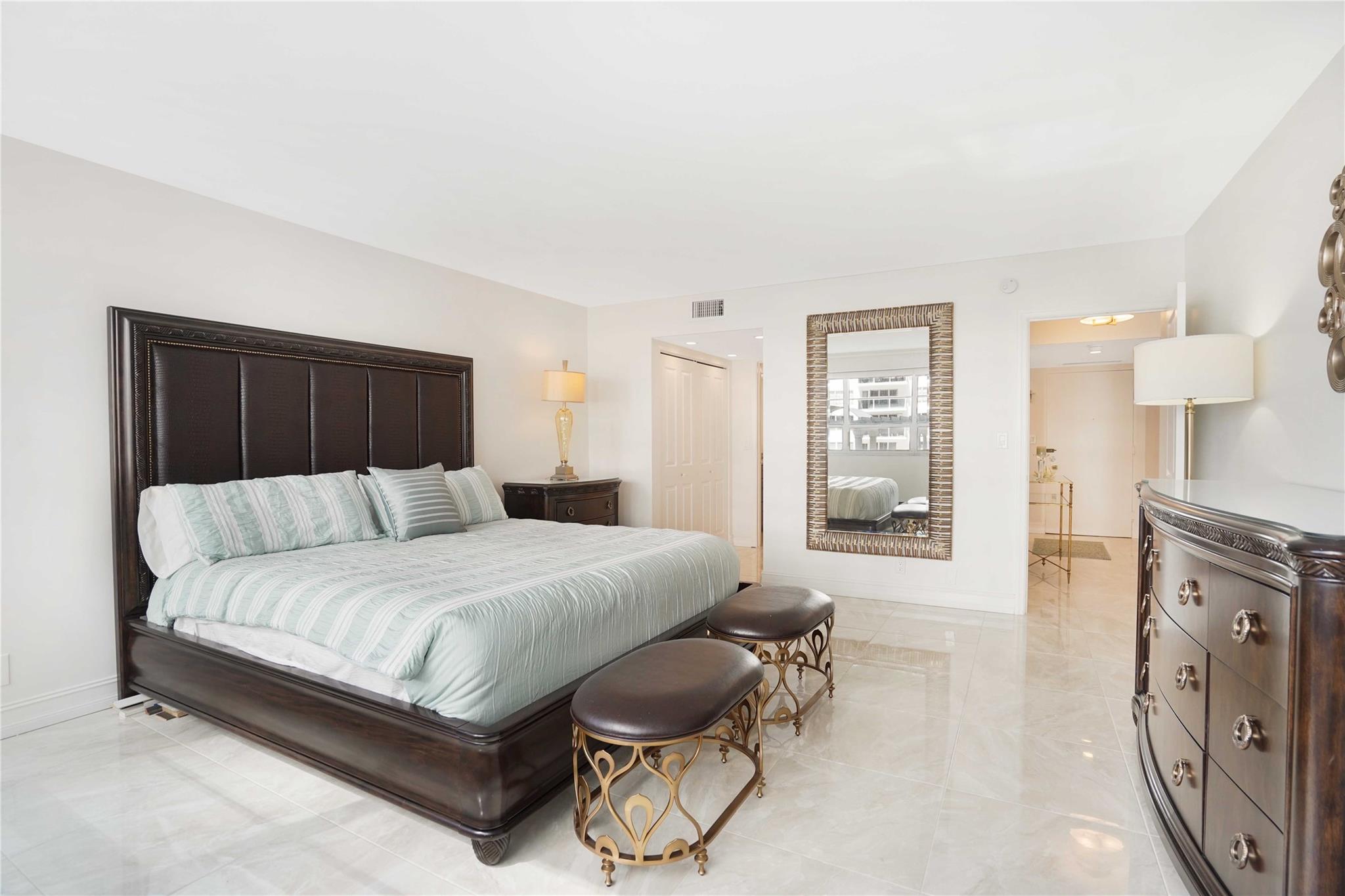 3430 Galt Ocean Dr 304