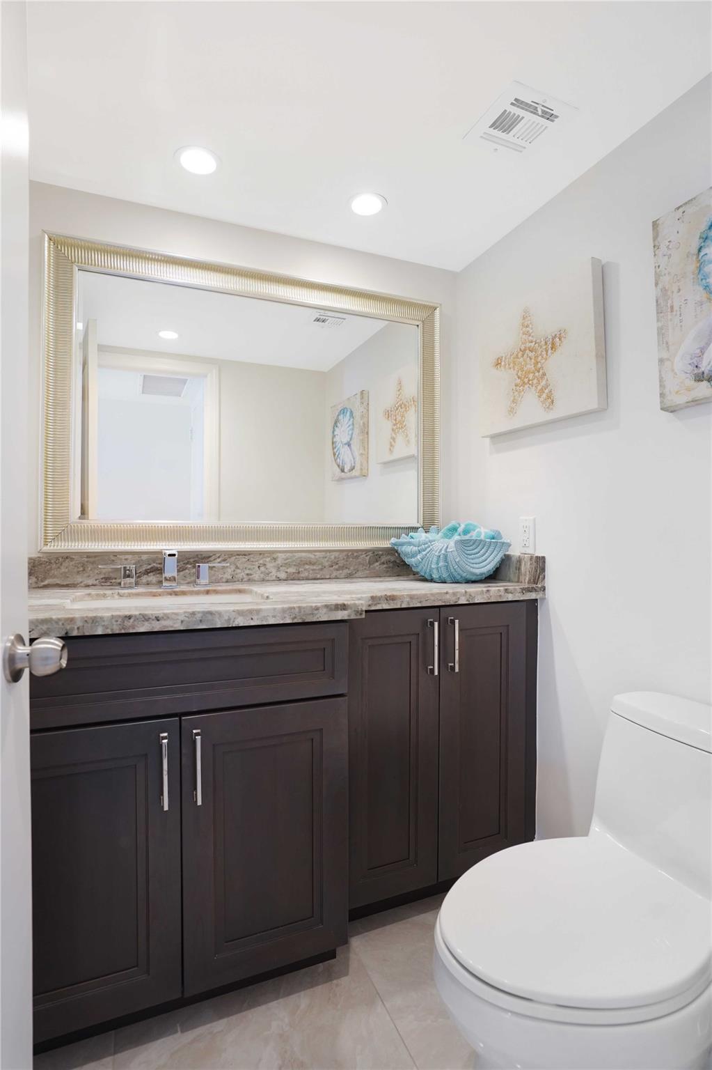 3430 Galt Ocean Dr 304
