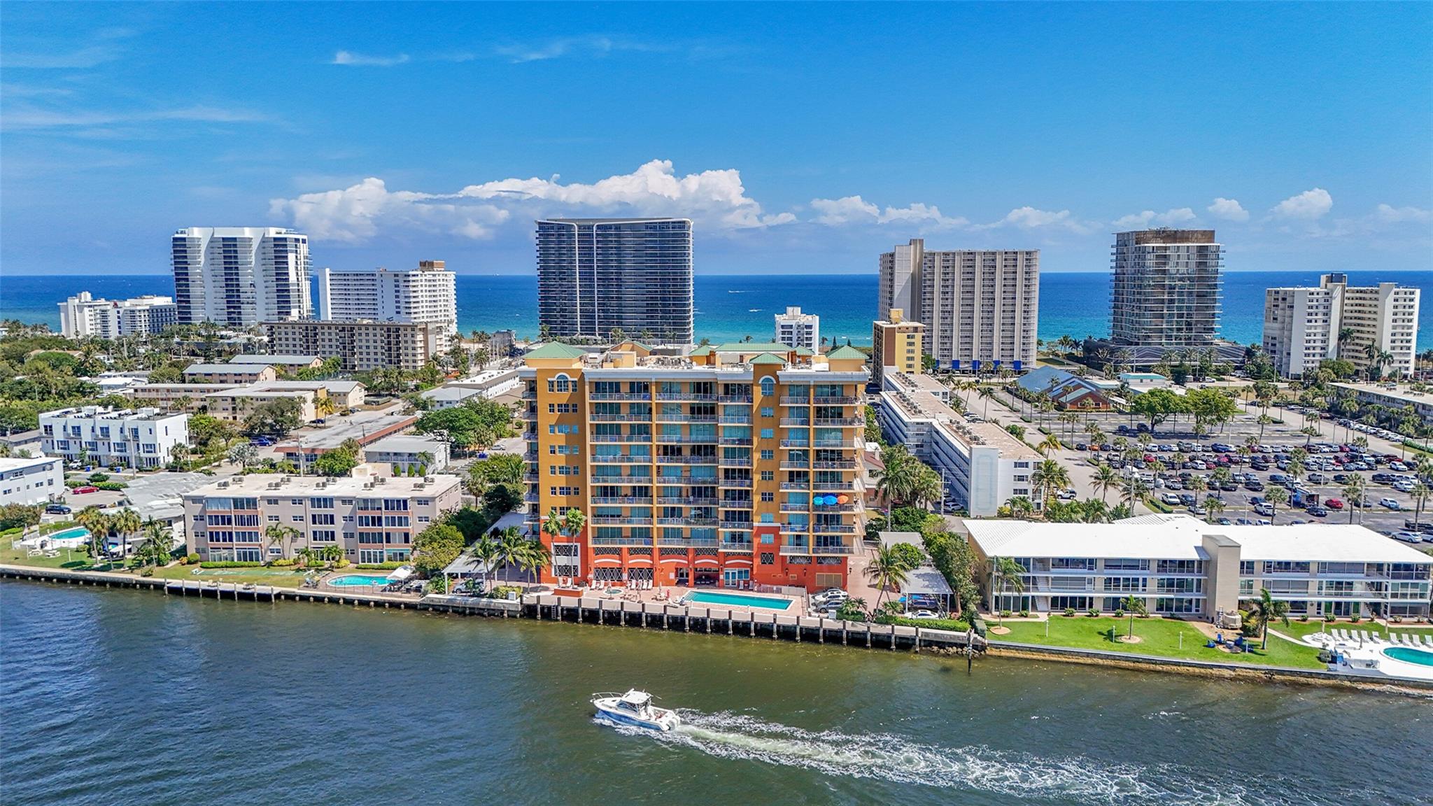 Condo for Sale in Pompano Beach, FL