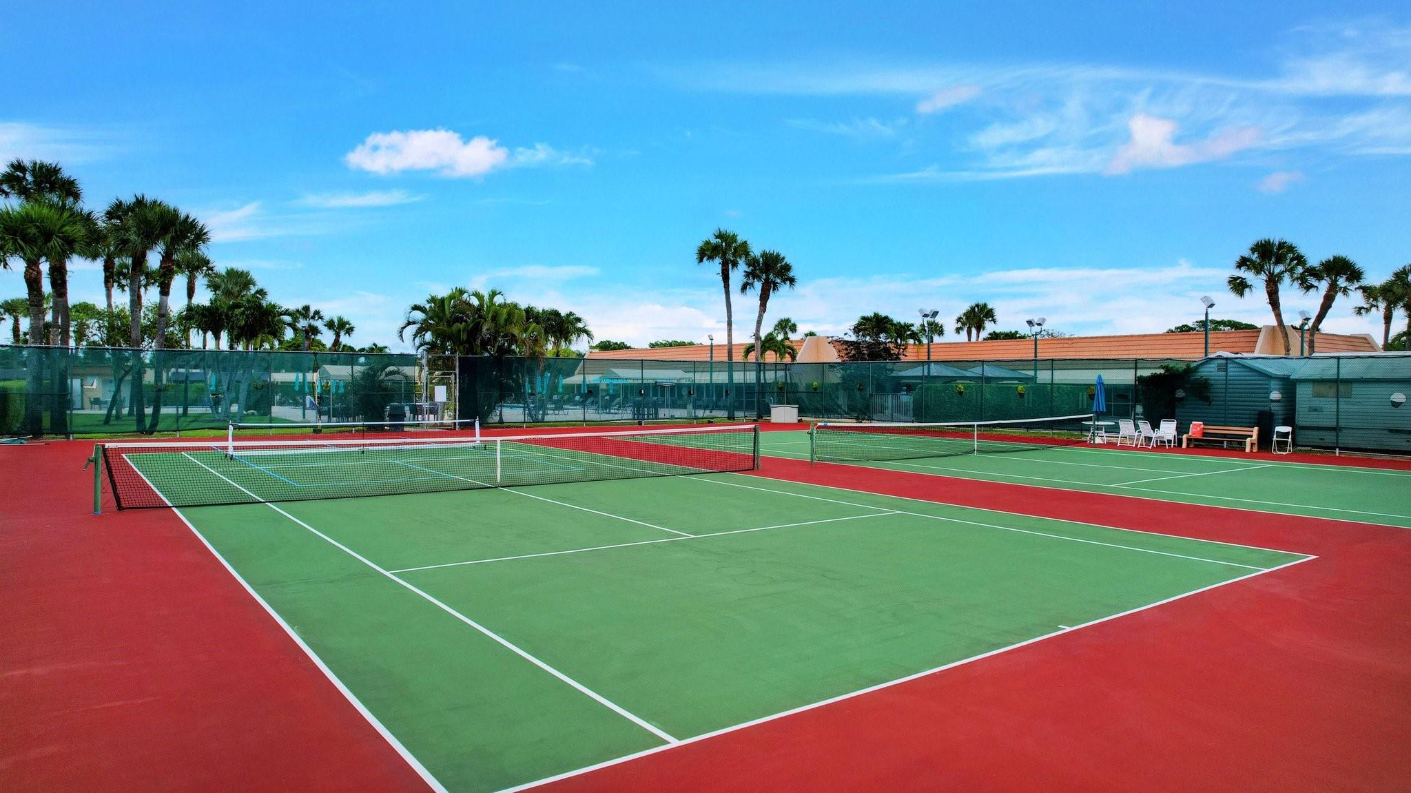 Photo 63 of home located at 100 Lake Meryl Dr 201, West Palm Beach FL