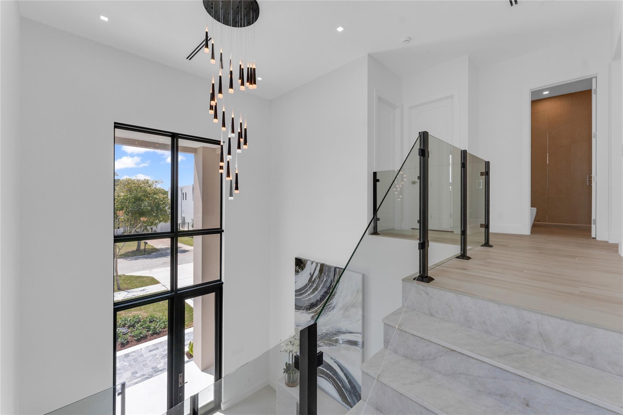 235 NE 11th Street