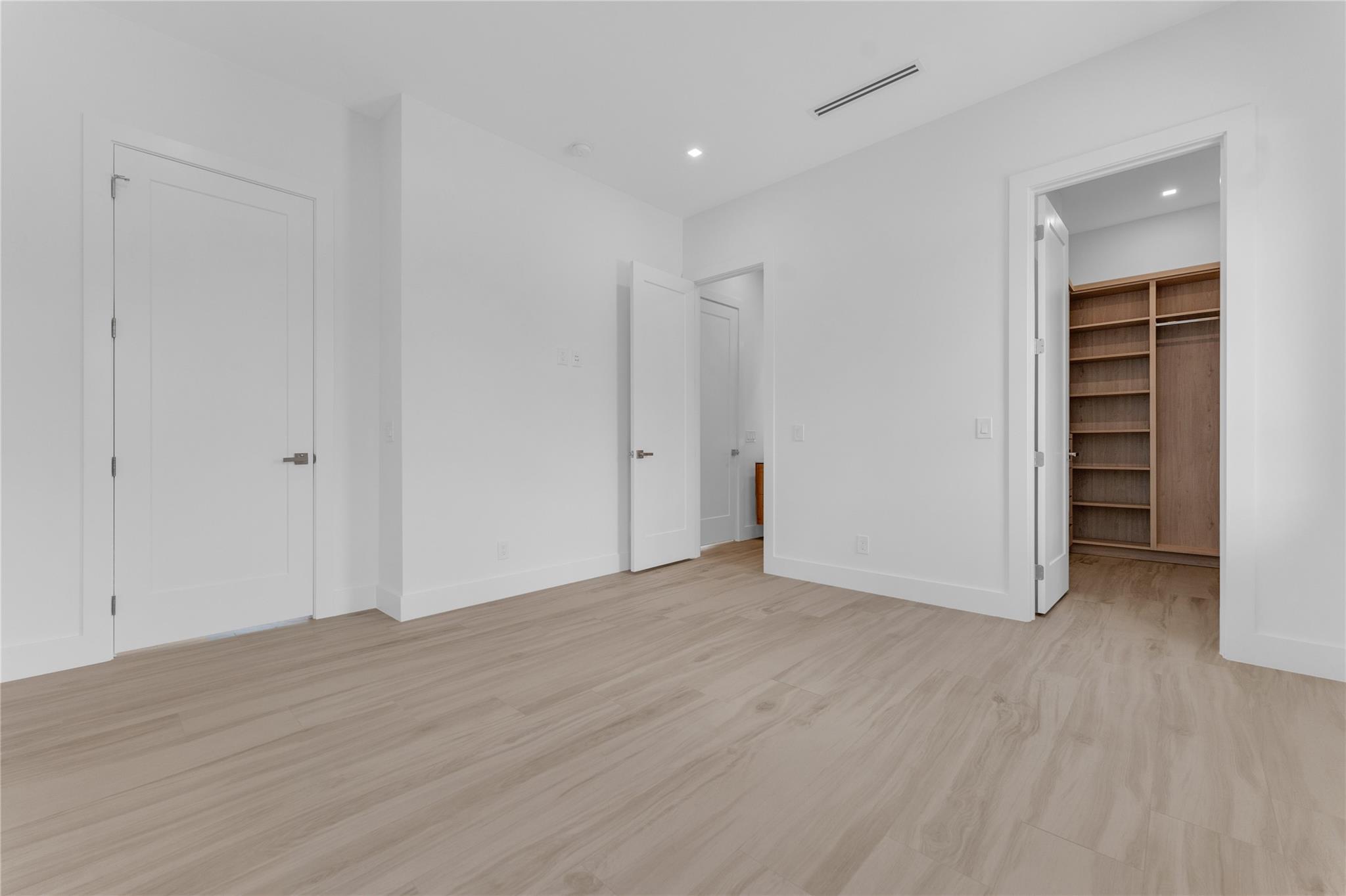 235 NE 11th Street