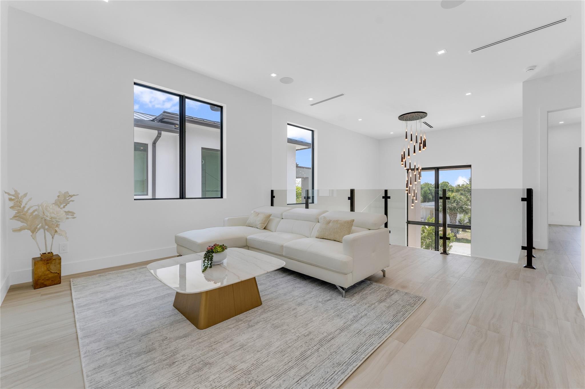 235 NE 11th Street
