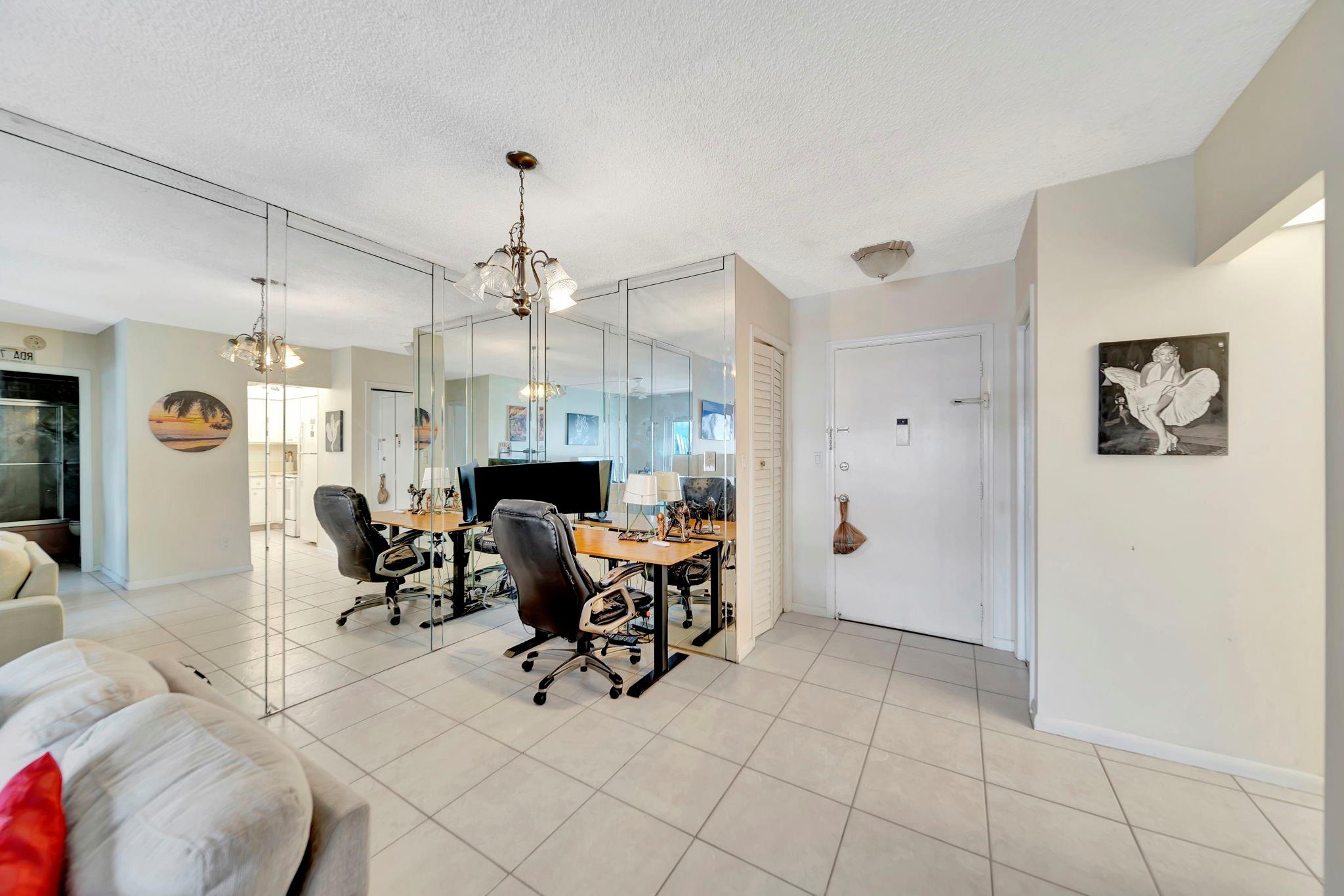 200 S Birch Rd 505