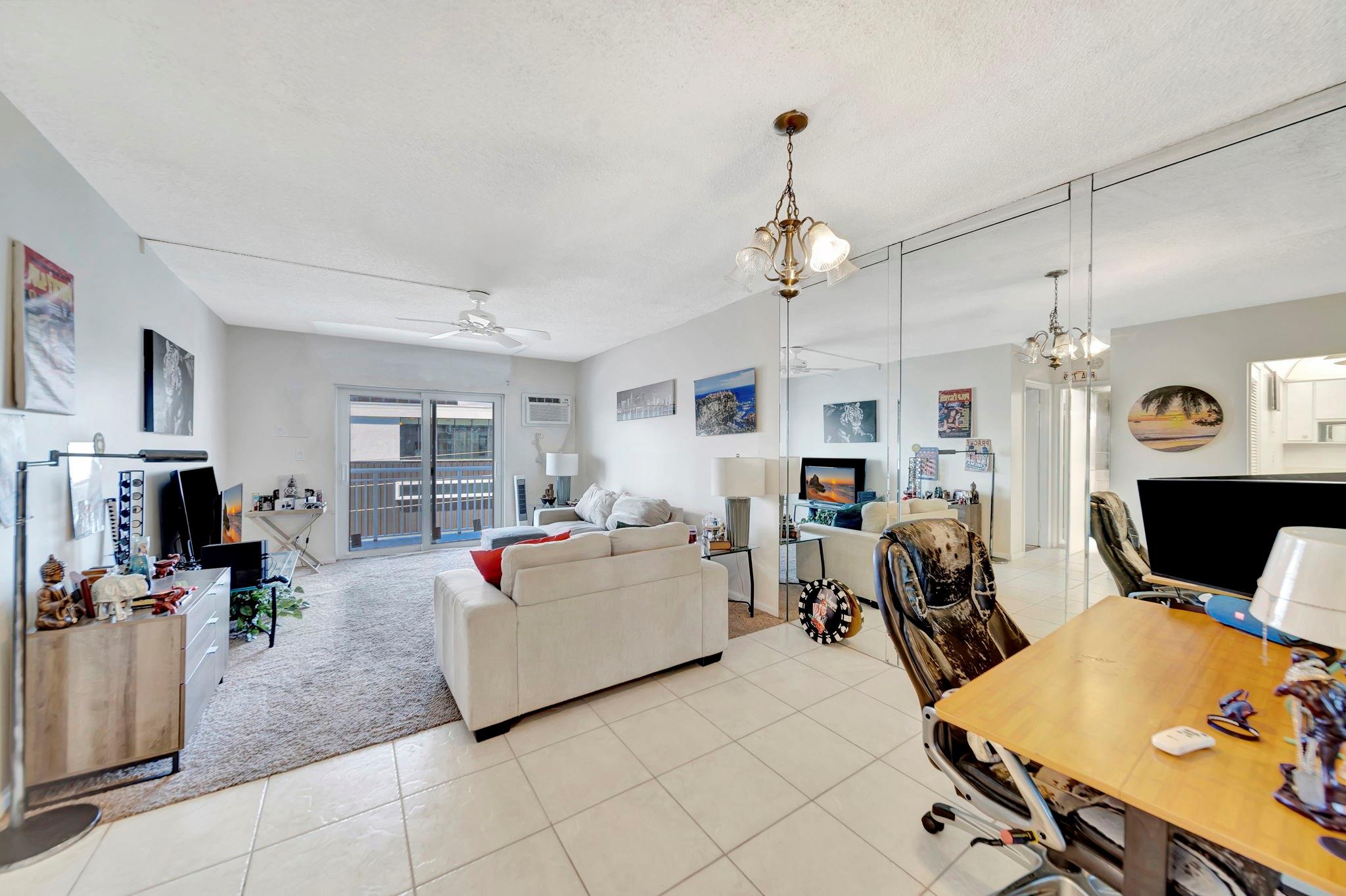 200 S Birch Rd 505