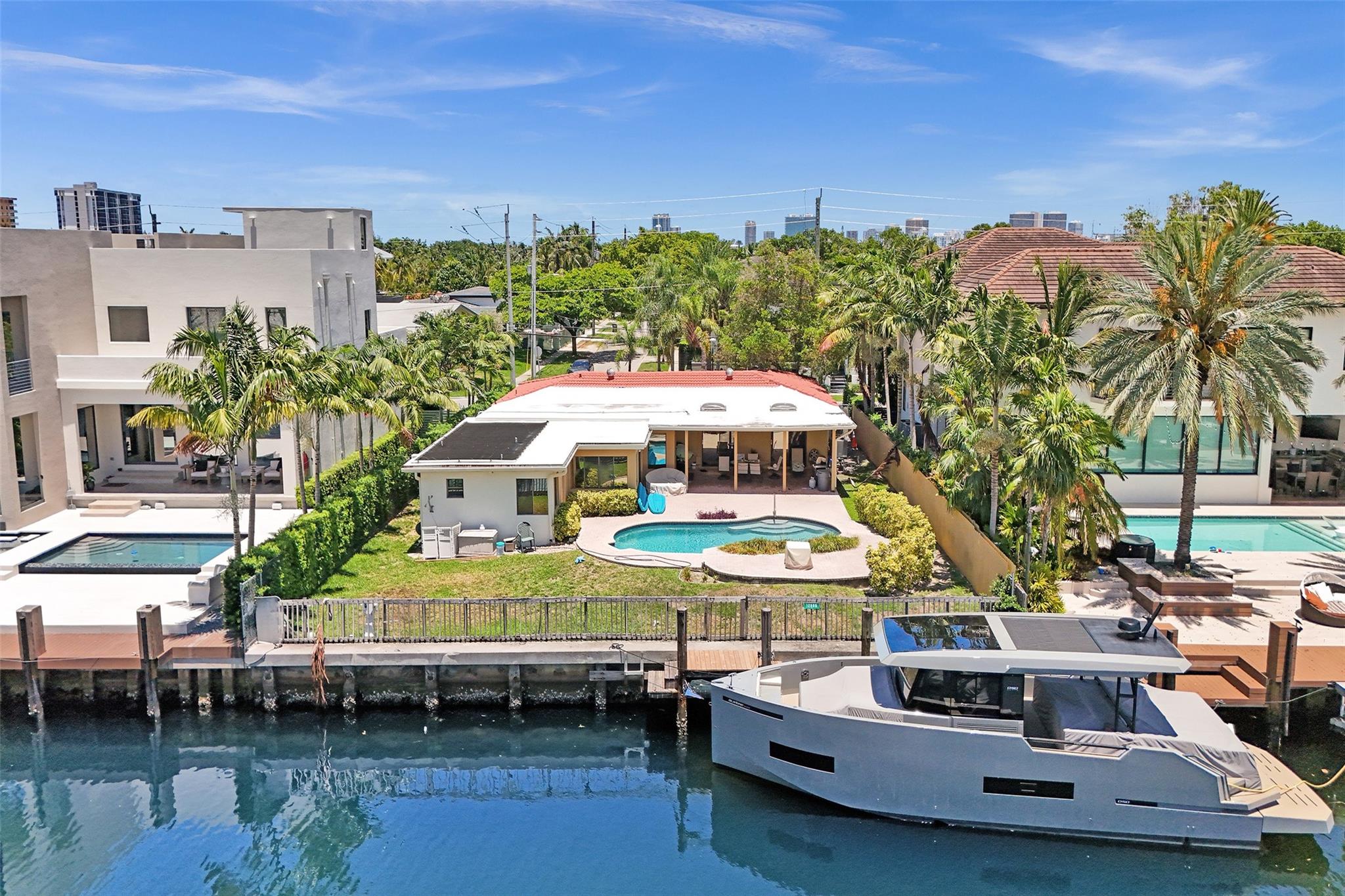Casa à Venda em North Miami, FL