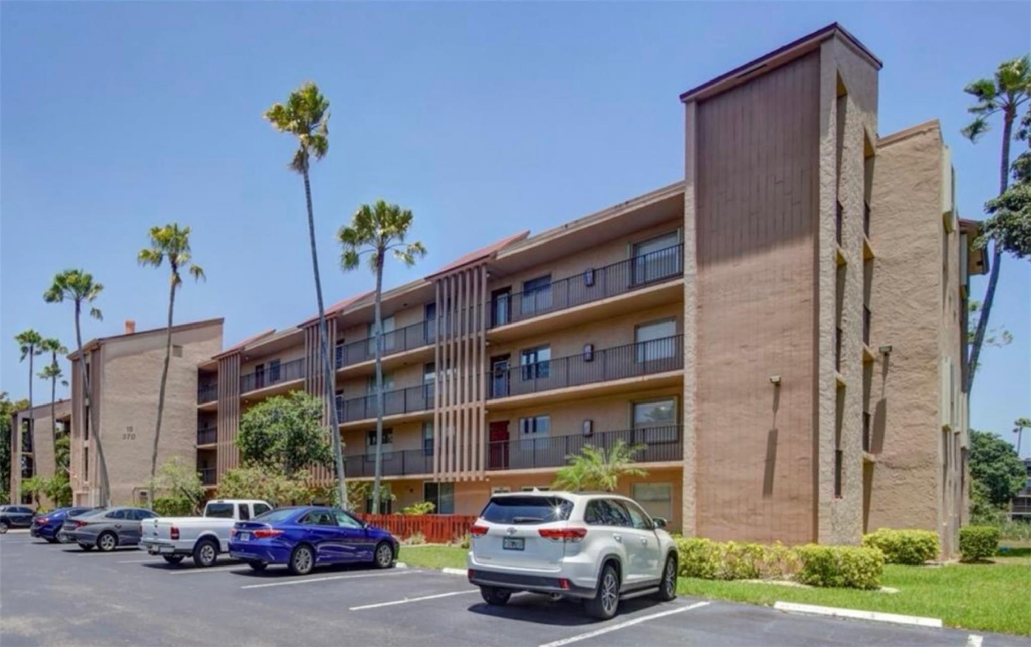 370 76th Ave Unit 202, Margate, Florida 33063