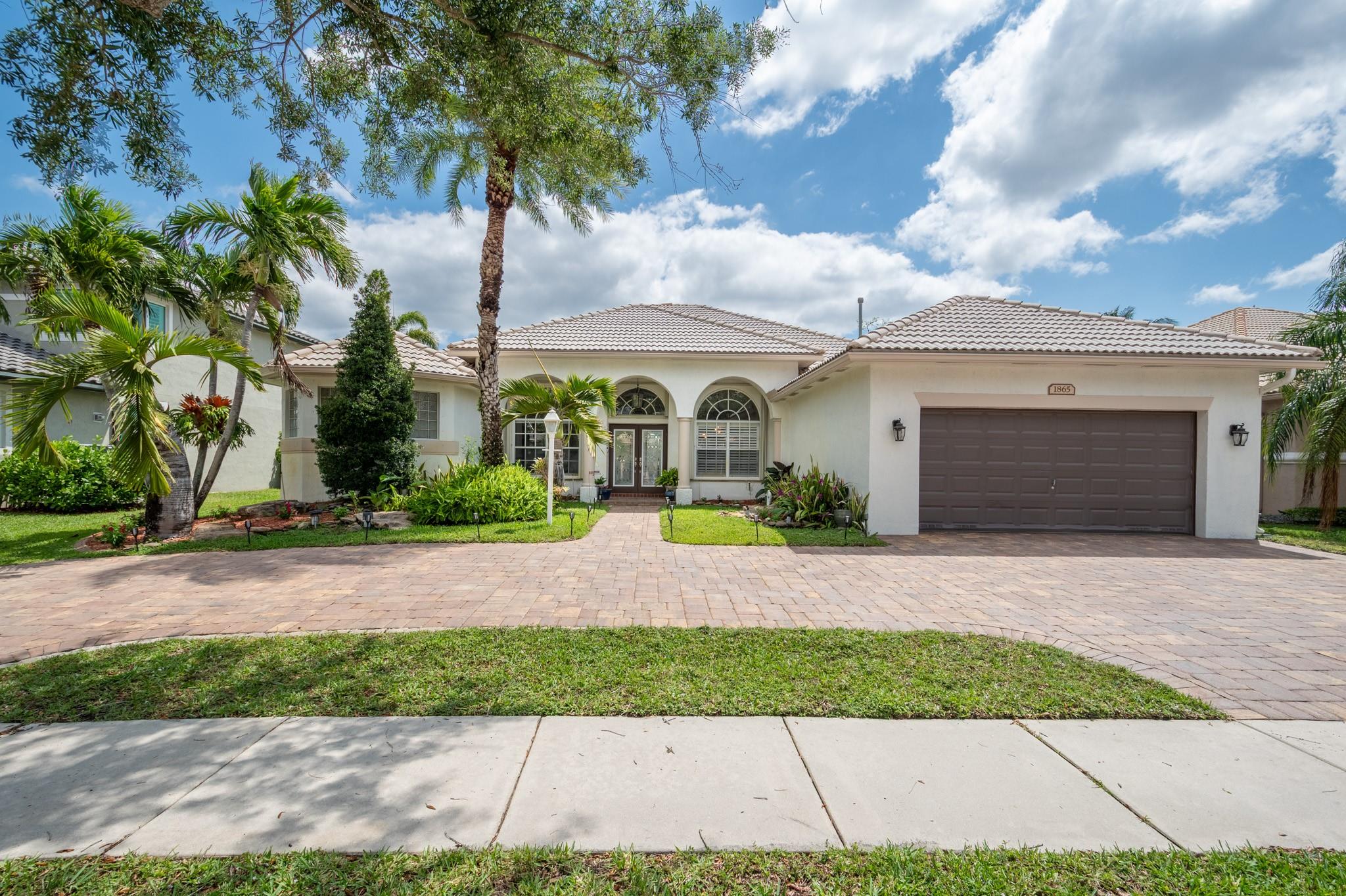 1865 140th Ter, Pembroke Pines, Florida 33028