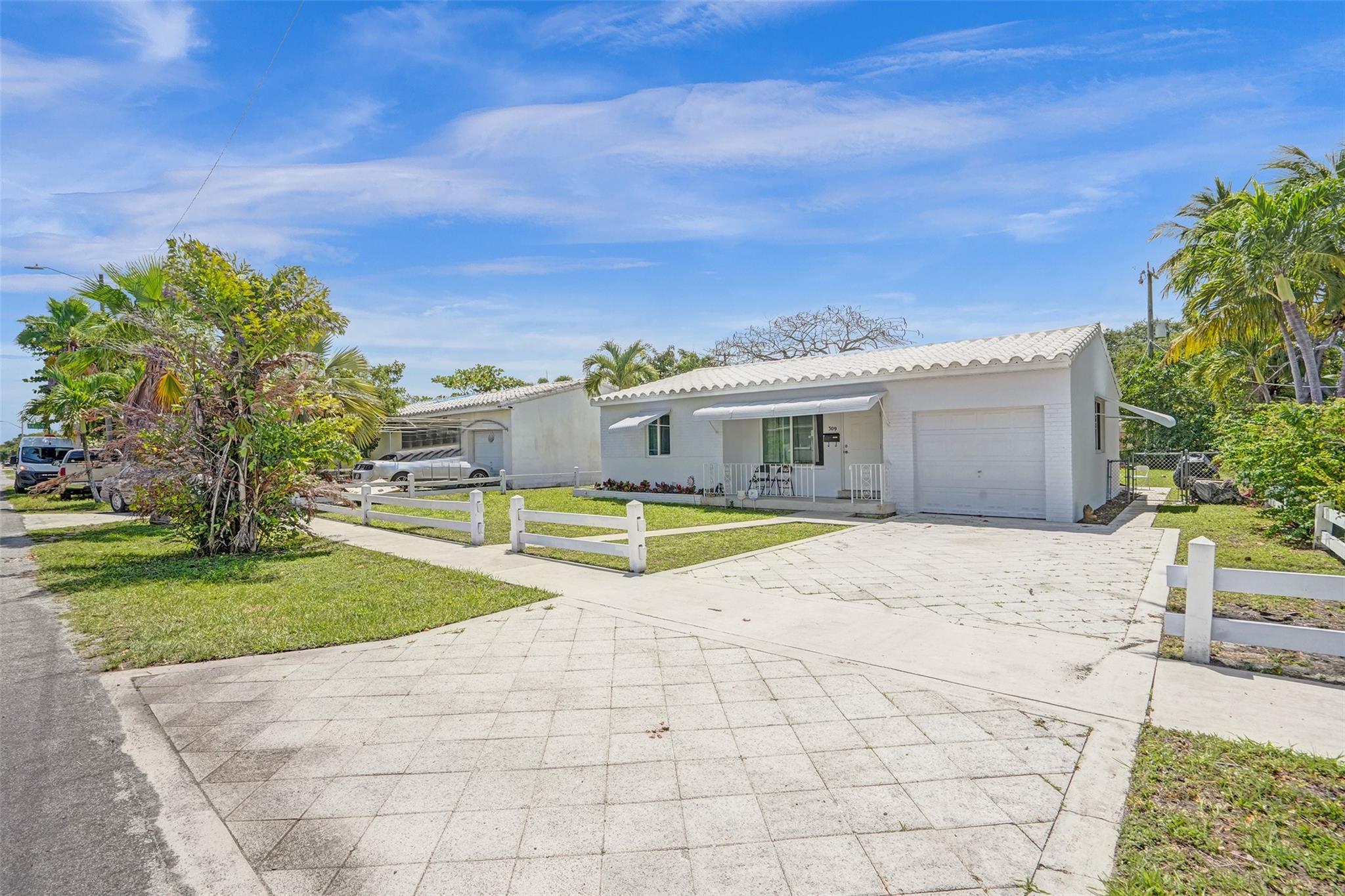 309 13th St, Dania Beach, Florida 33004