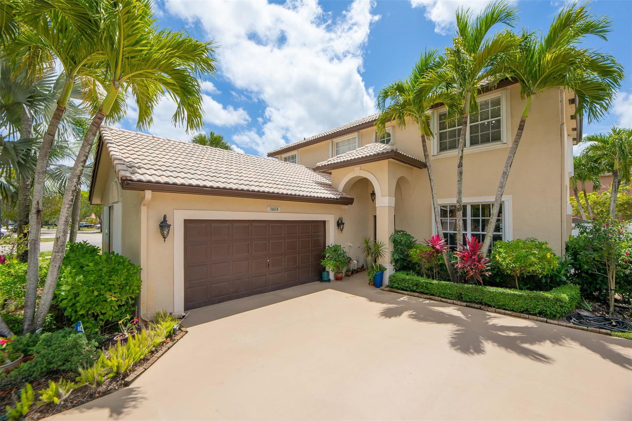 16604 1st St, Pembroke Pines, Florida 33027