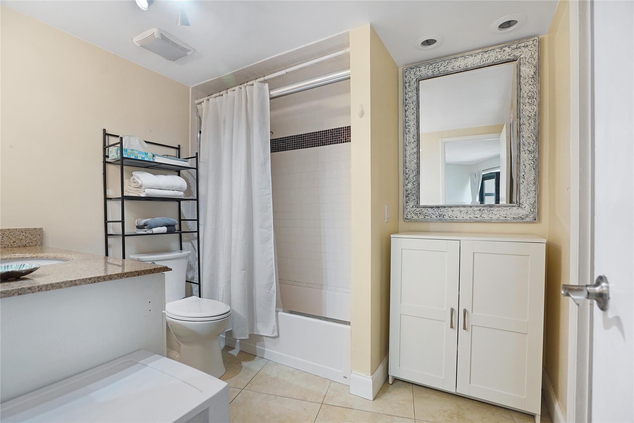 3800 Galt Ocean Dr 609