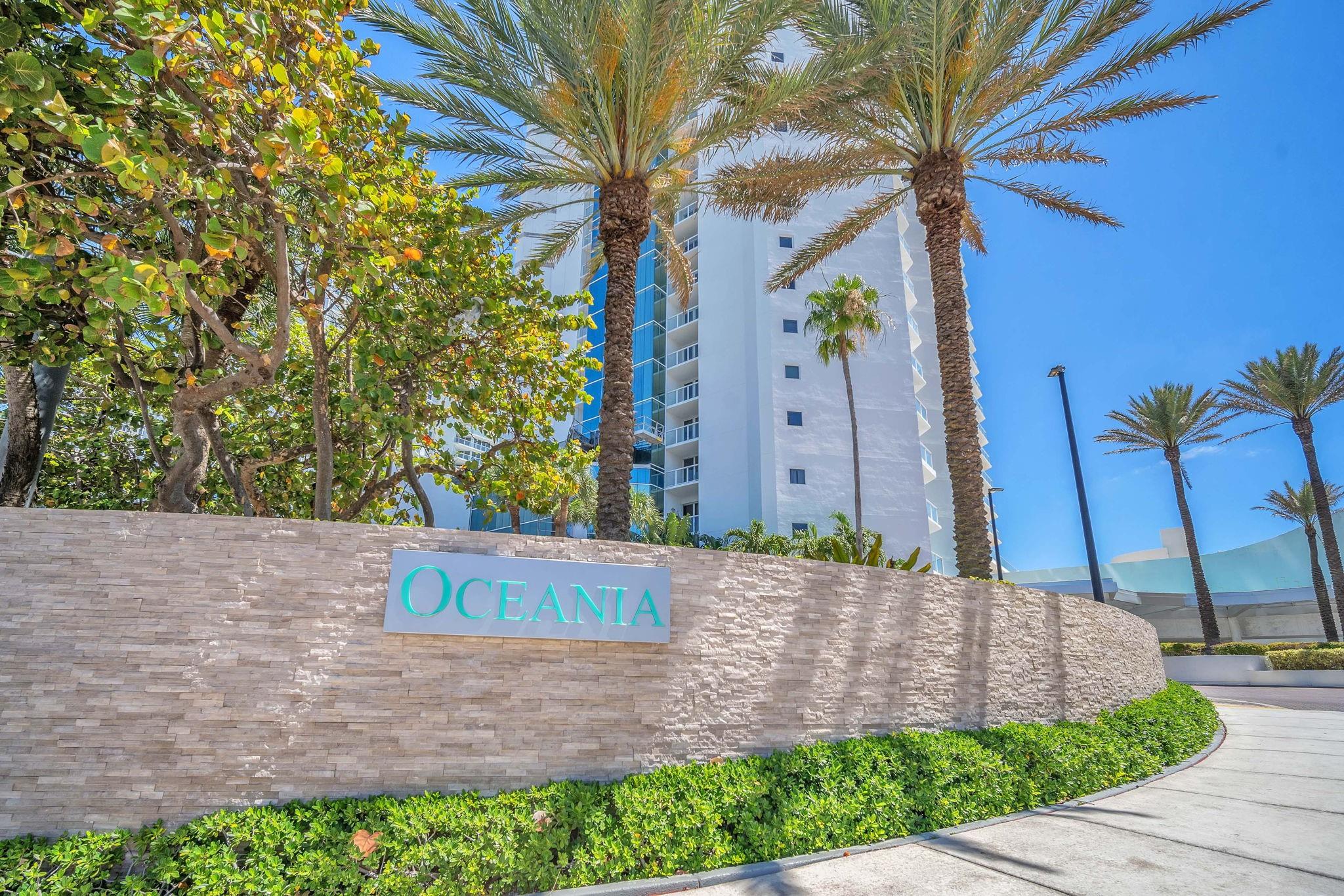 Apartamento à Venda em Sunny Isles Beach, FL