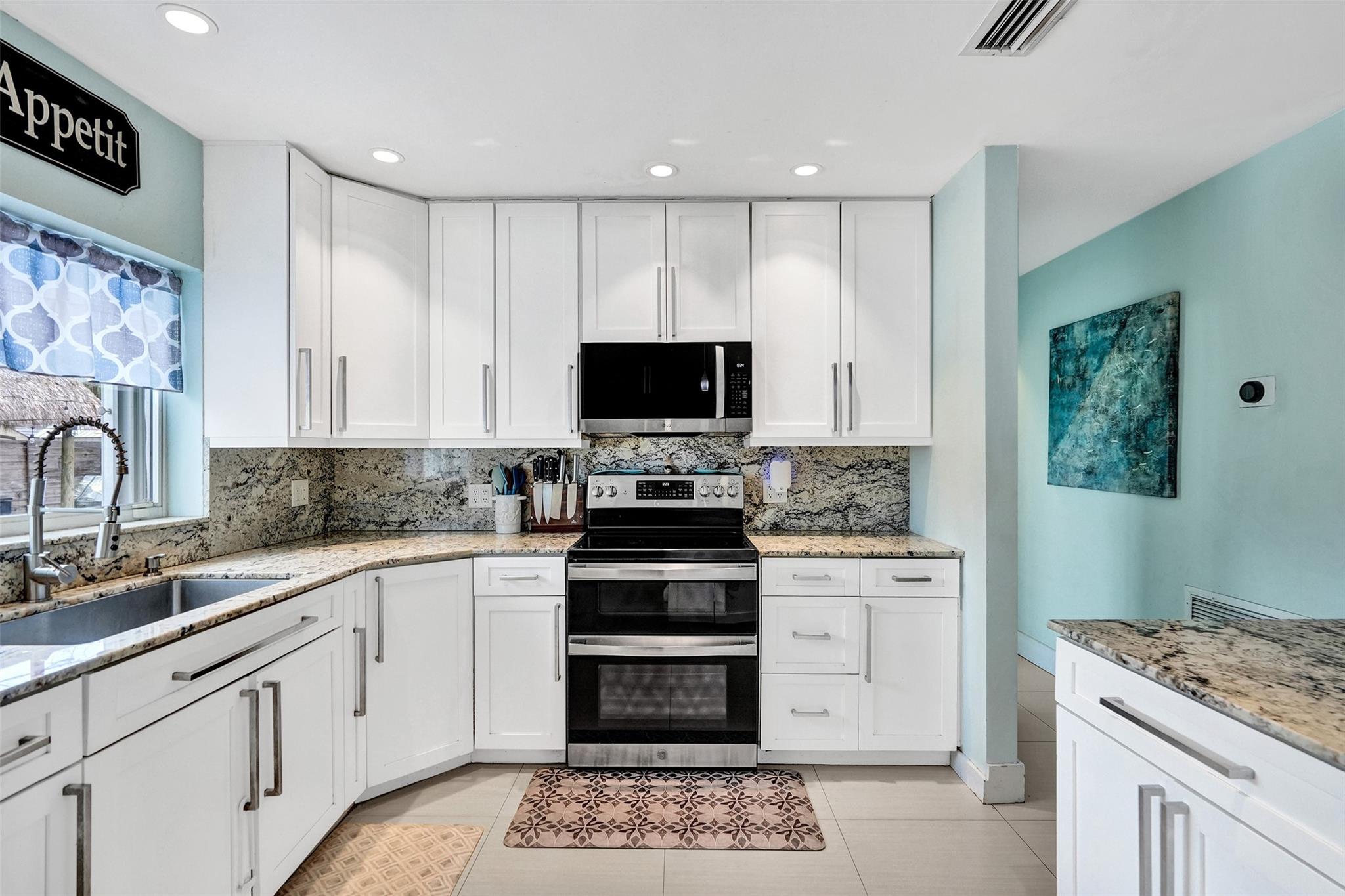 1296 4th Ter, Pompano Beach, Florida 33060