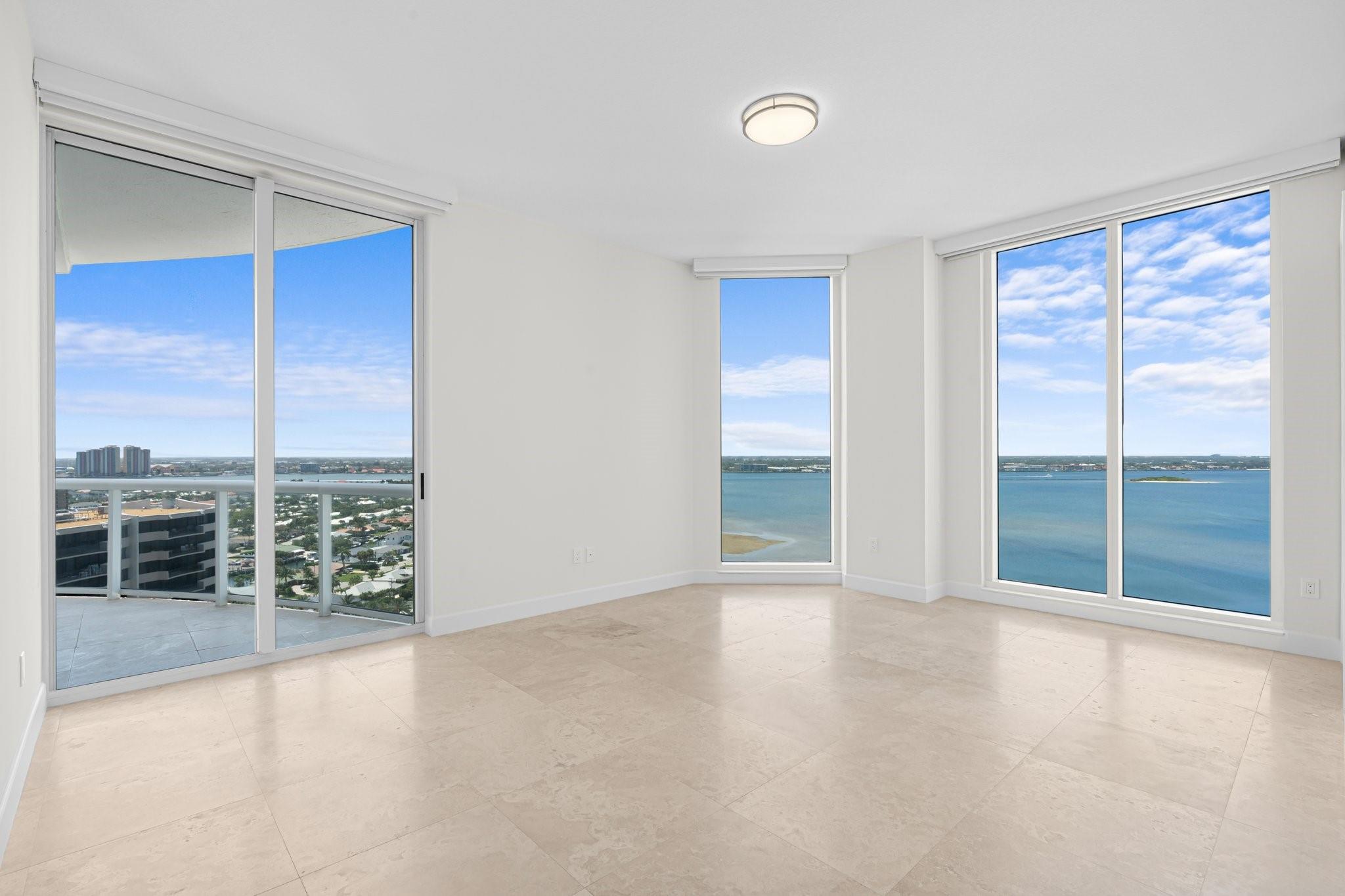 Photo 40 of home located at 4600 N Ocean Dr PH1903, Singer Island FL