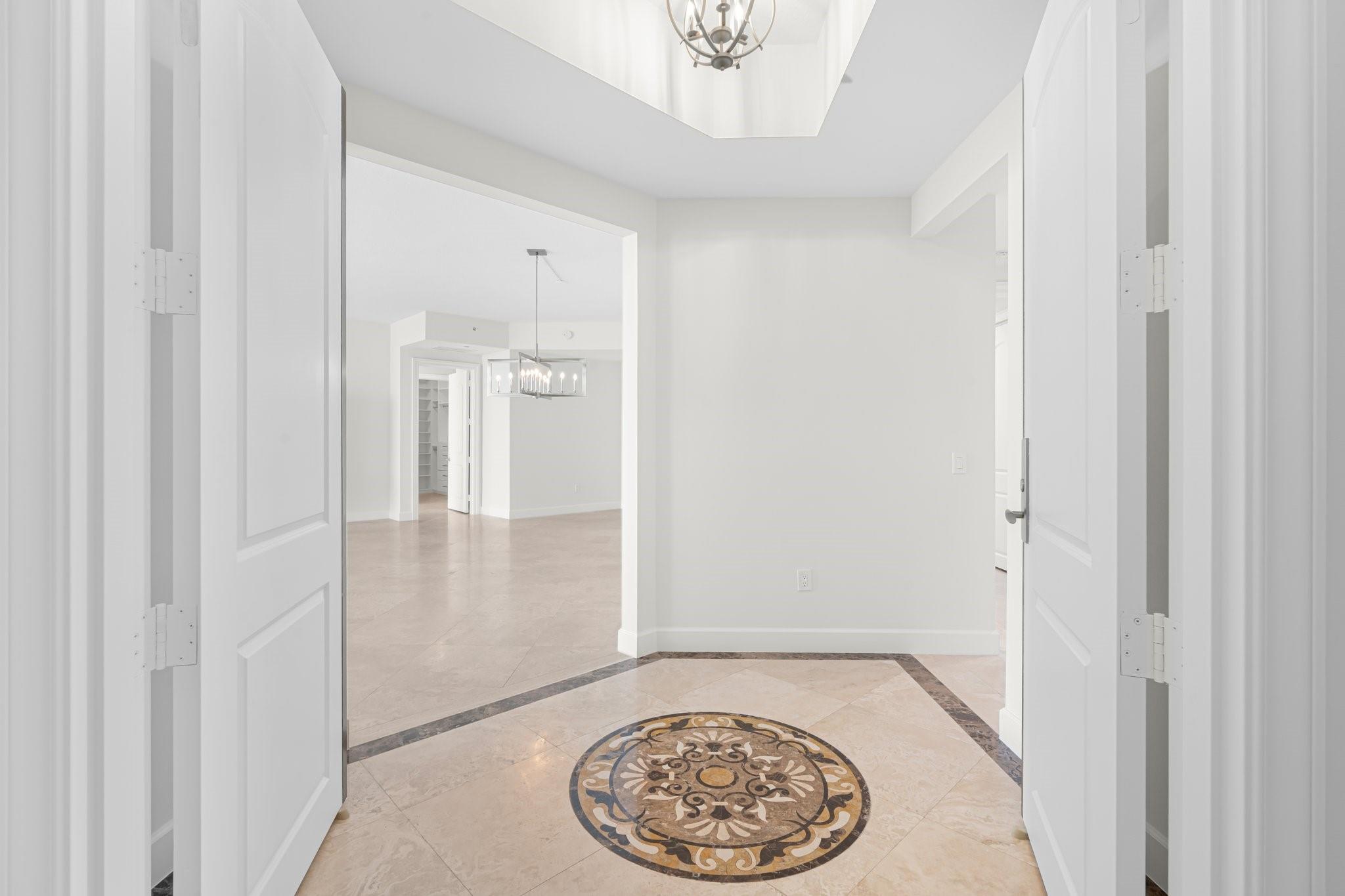Photo 6 of home located at 4600 N Ocean Dr PH1903, Singer Island FL
