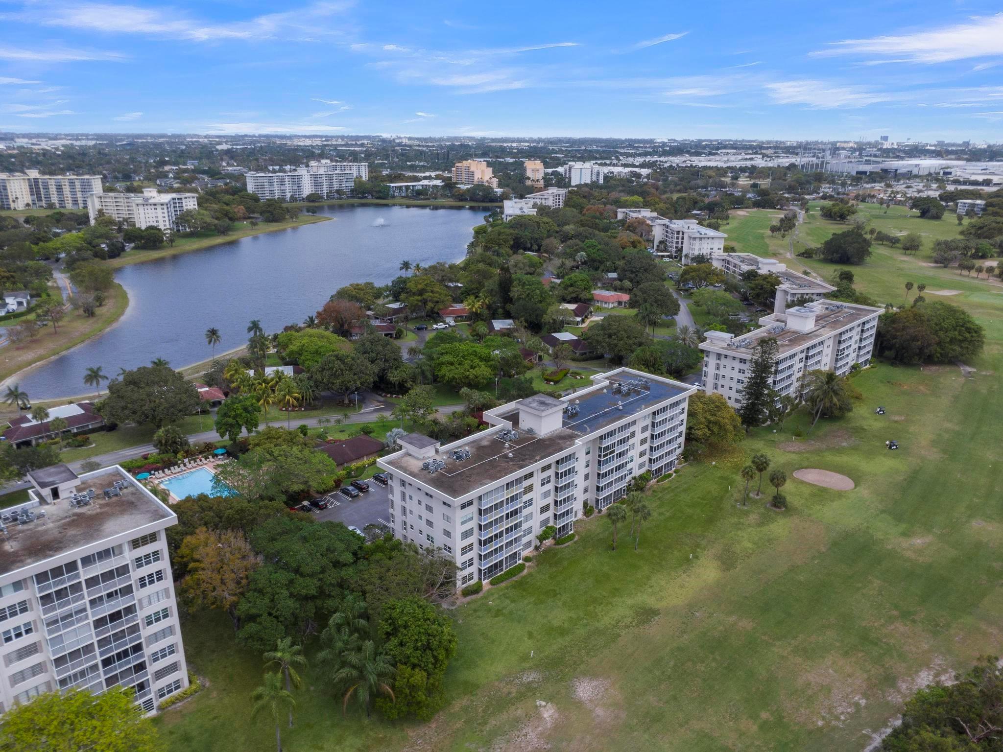 3000 N Palm Aire Dr 601