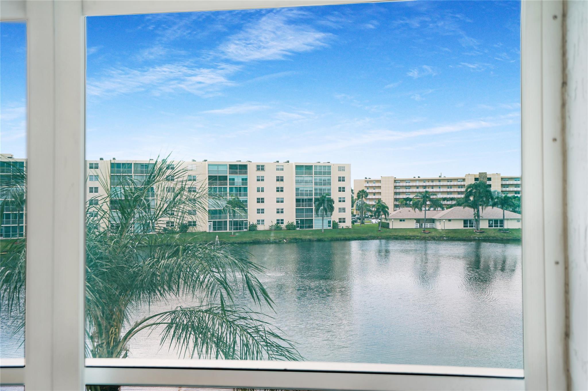 111 SE 3 Ave 306